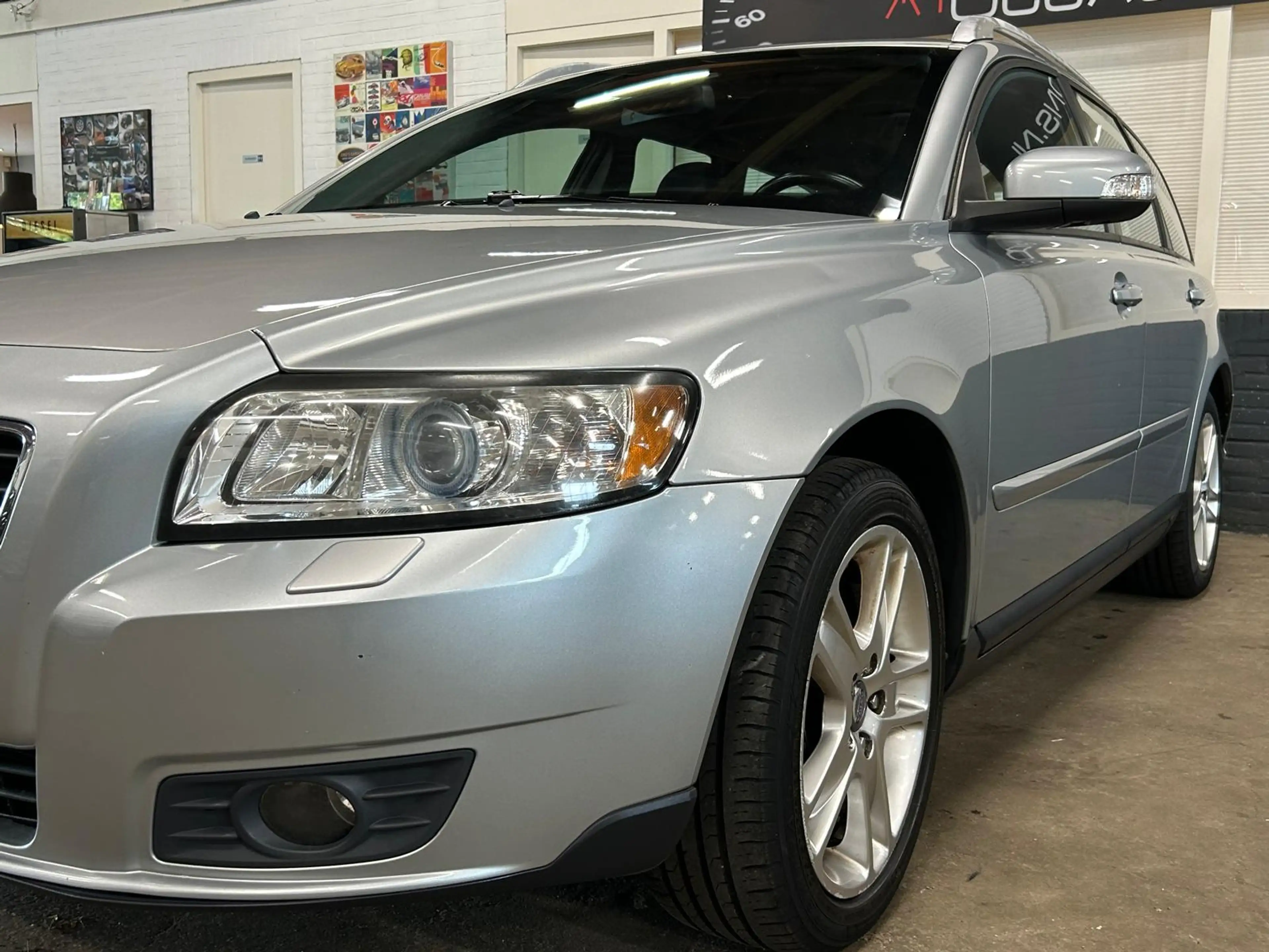 Volvo V50 1.8 Edition II + LEDER + STOELVERWARMING !! — photo 20