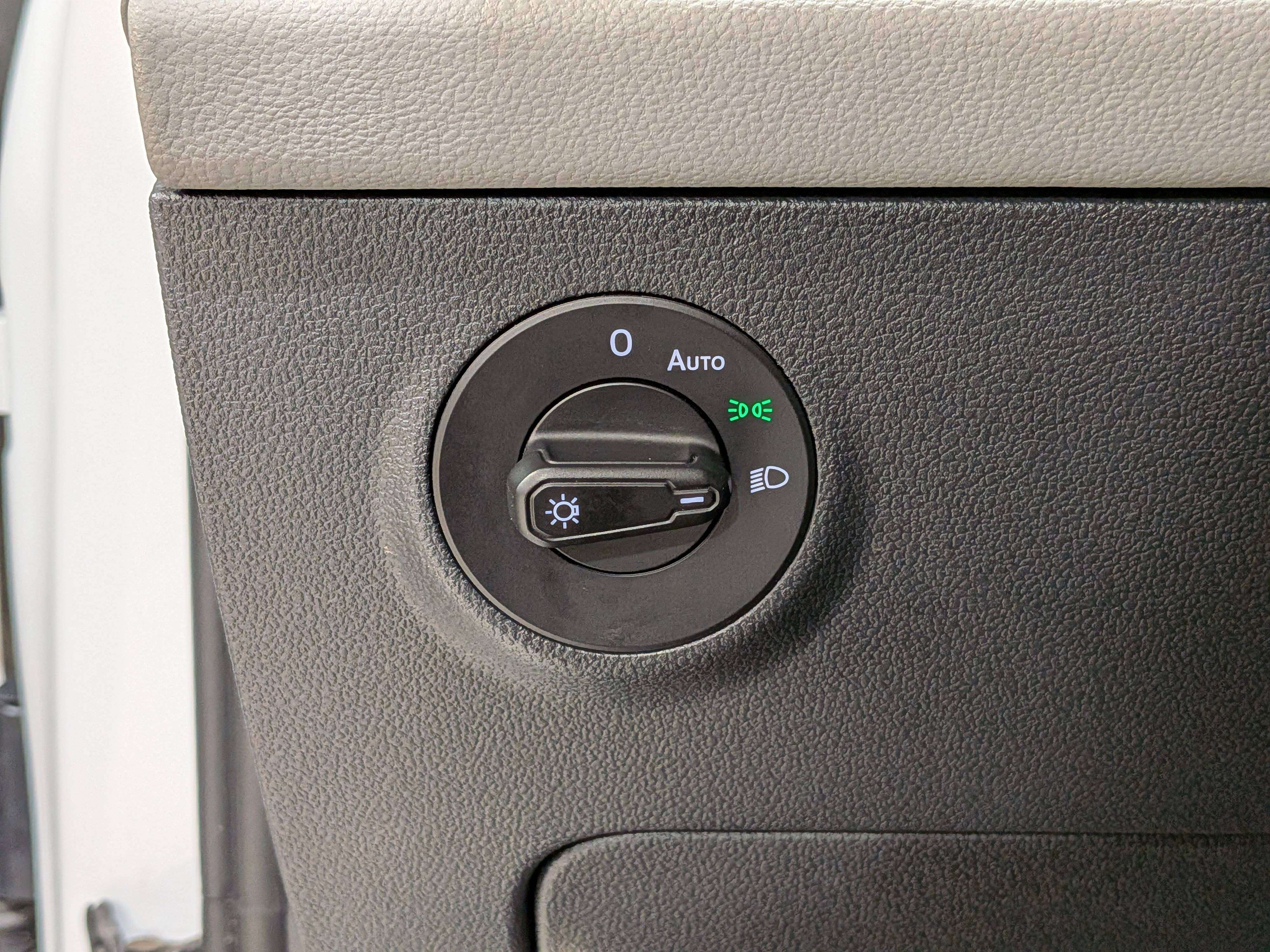 Volkswagen Taos 2024