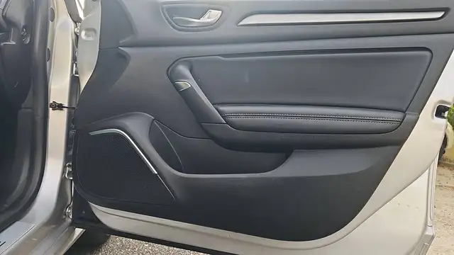 Renault Megane view 24