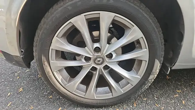 Renault Megane view 16