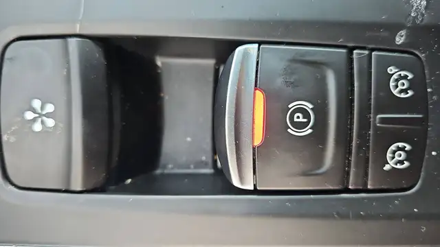 Renault Megane view 13