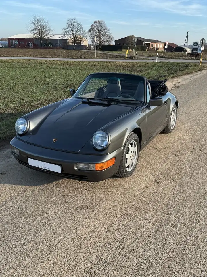 Porsche 964