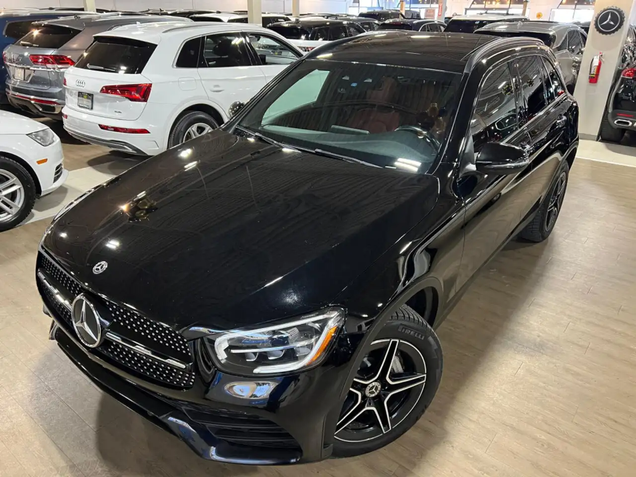 Mercedes-Benz GLC снимка Mercedes-Benz GLC