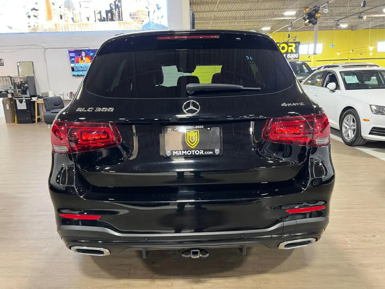 Mercedes-Benz GLC снимка Mercedes-Benz GLC