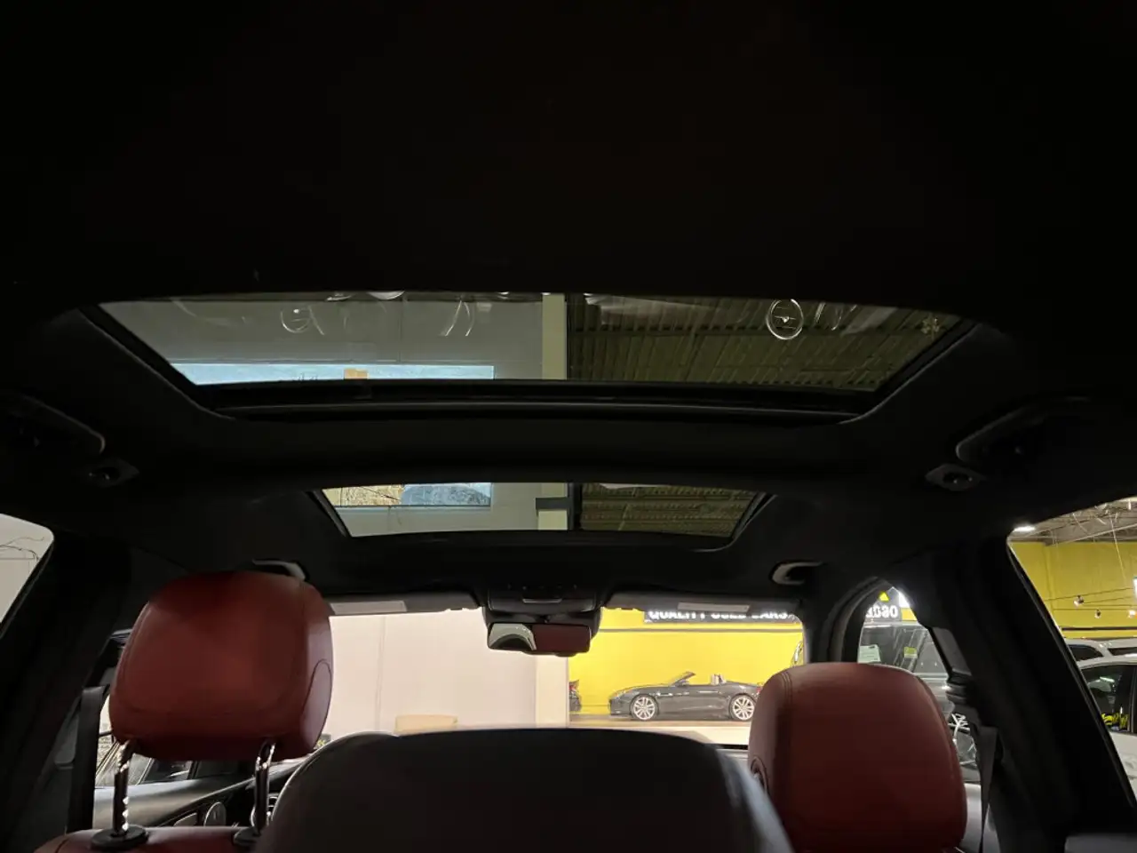 Mercedes-Benz GLC снимка Mercedes-Benz GLC