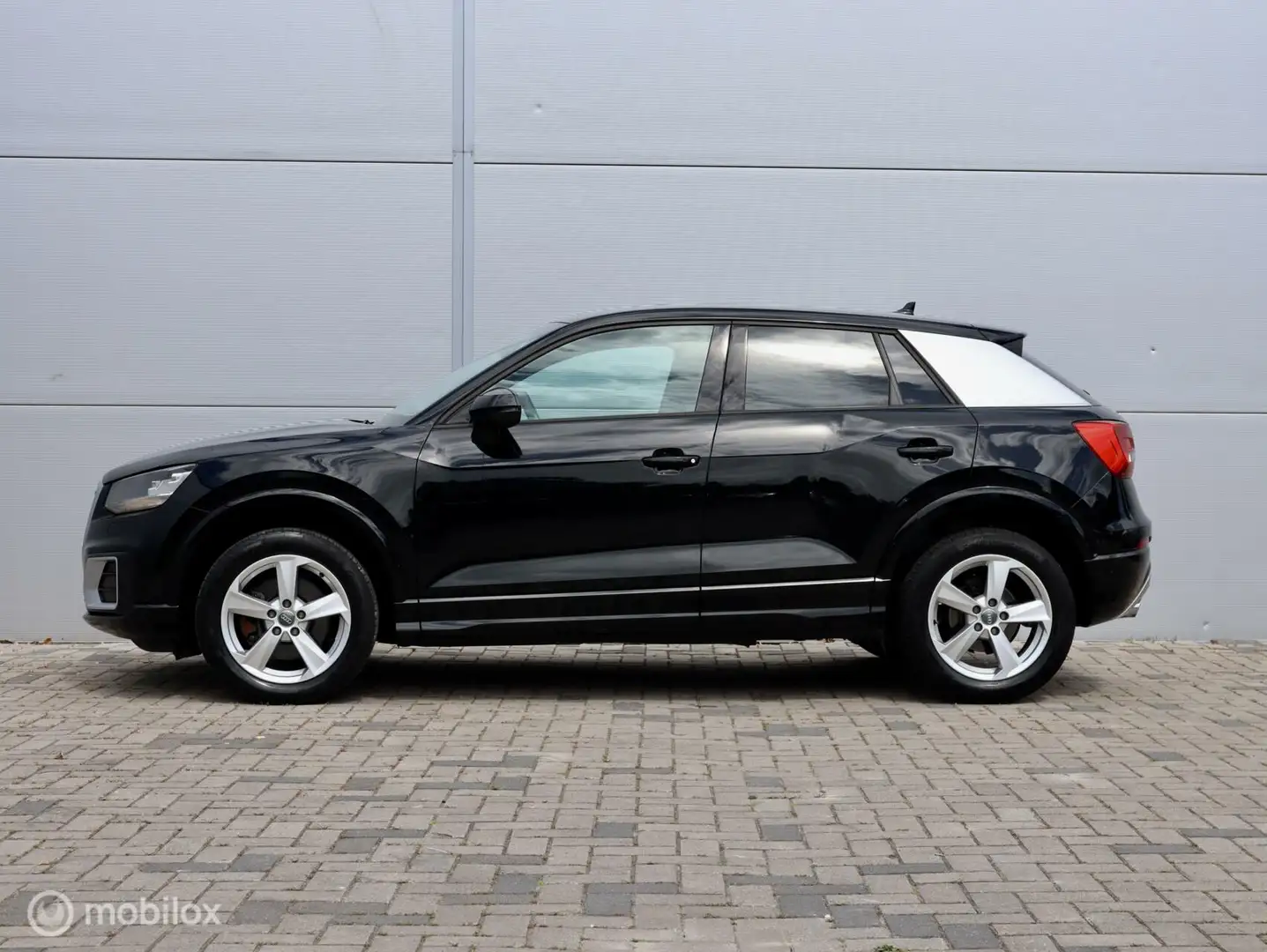 Audi Q2 1.0 TFSI Clima Cruise PDC 17 inch Sportstoelen Noir - 2