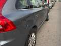Volvo XC60 D4 Momentum Aut. Gris - thumbnail 5