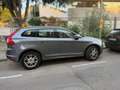 Volvo XC60 D4 Momentum Aut. Gris - thumbnail 3