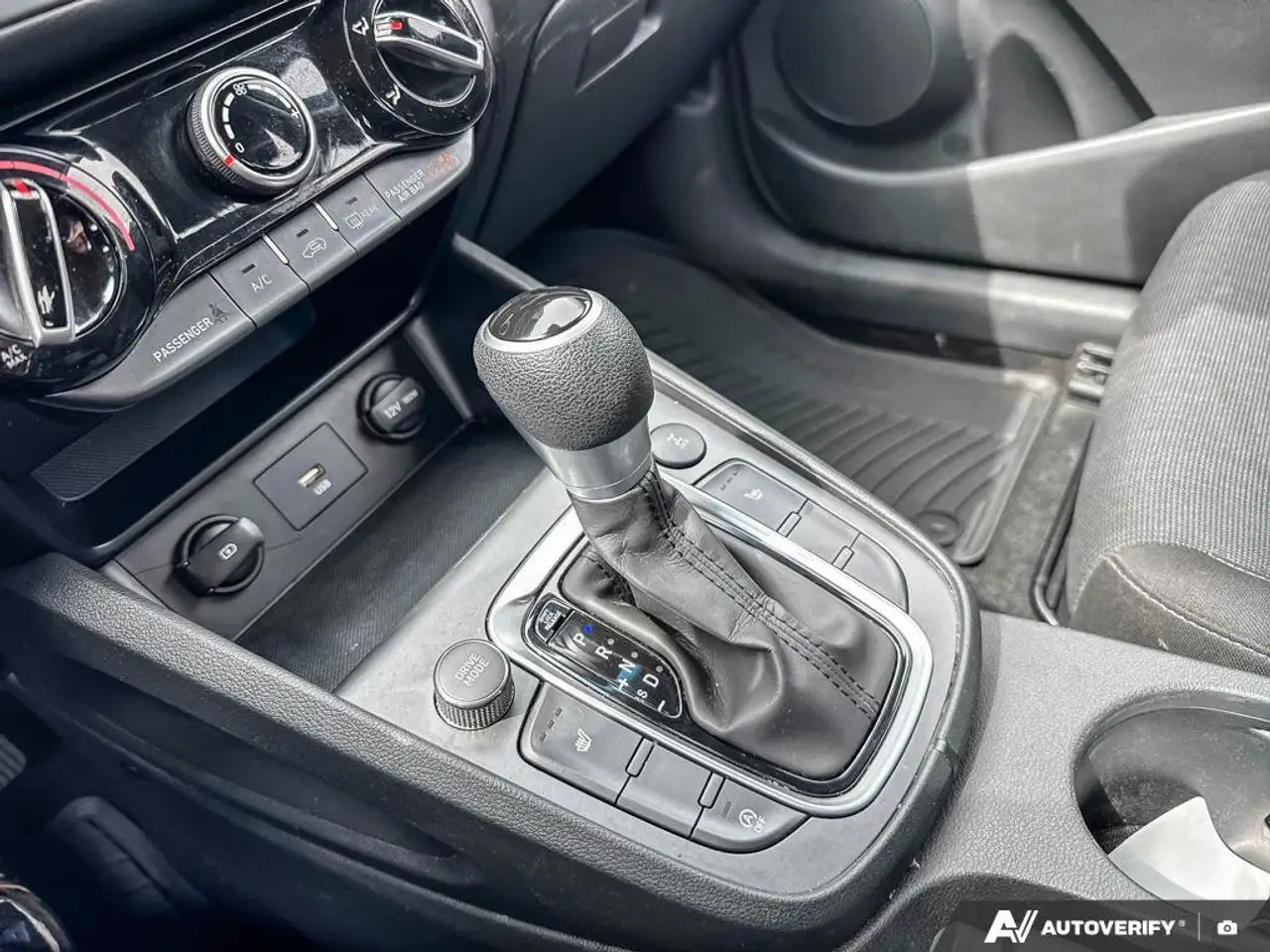 Hyundai KONA fotografie Hyundai KONA