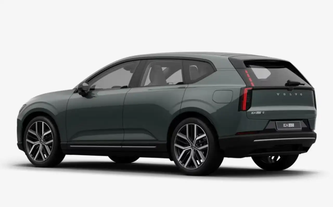 Volvo EX60 2026