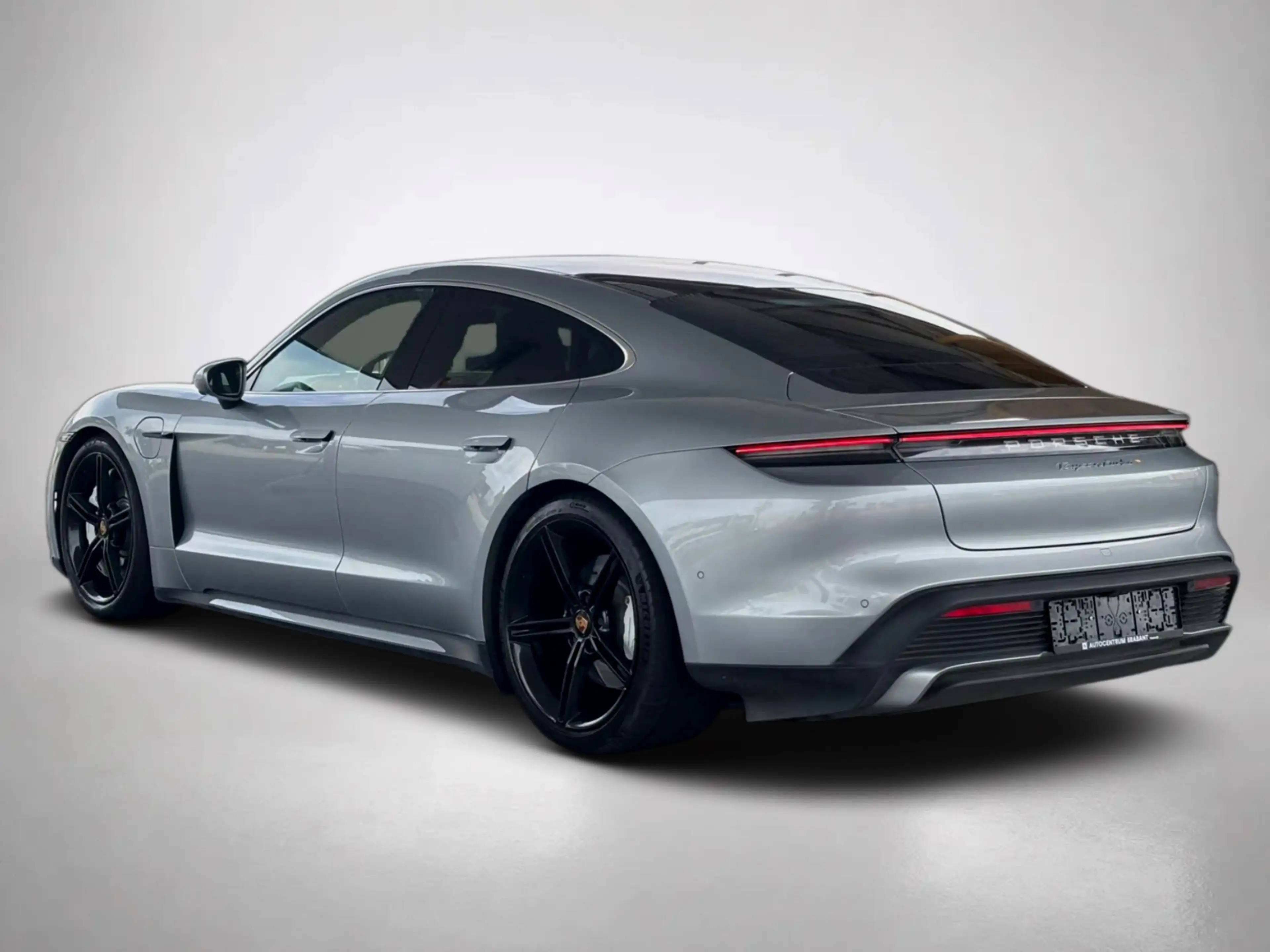 Porsche Taycan Turbo 93 kWh (Goed OndH, Panorama, Passagier Displ — photo 4
