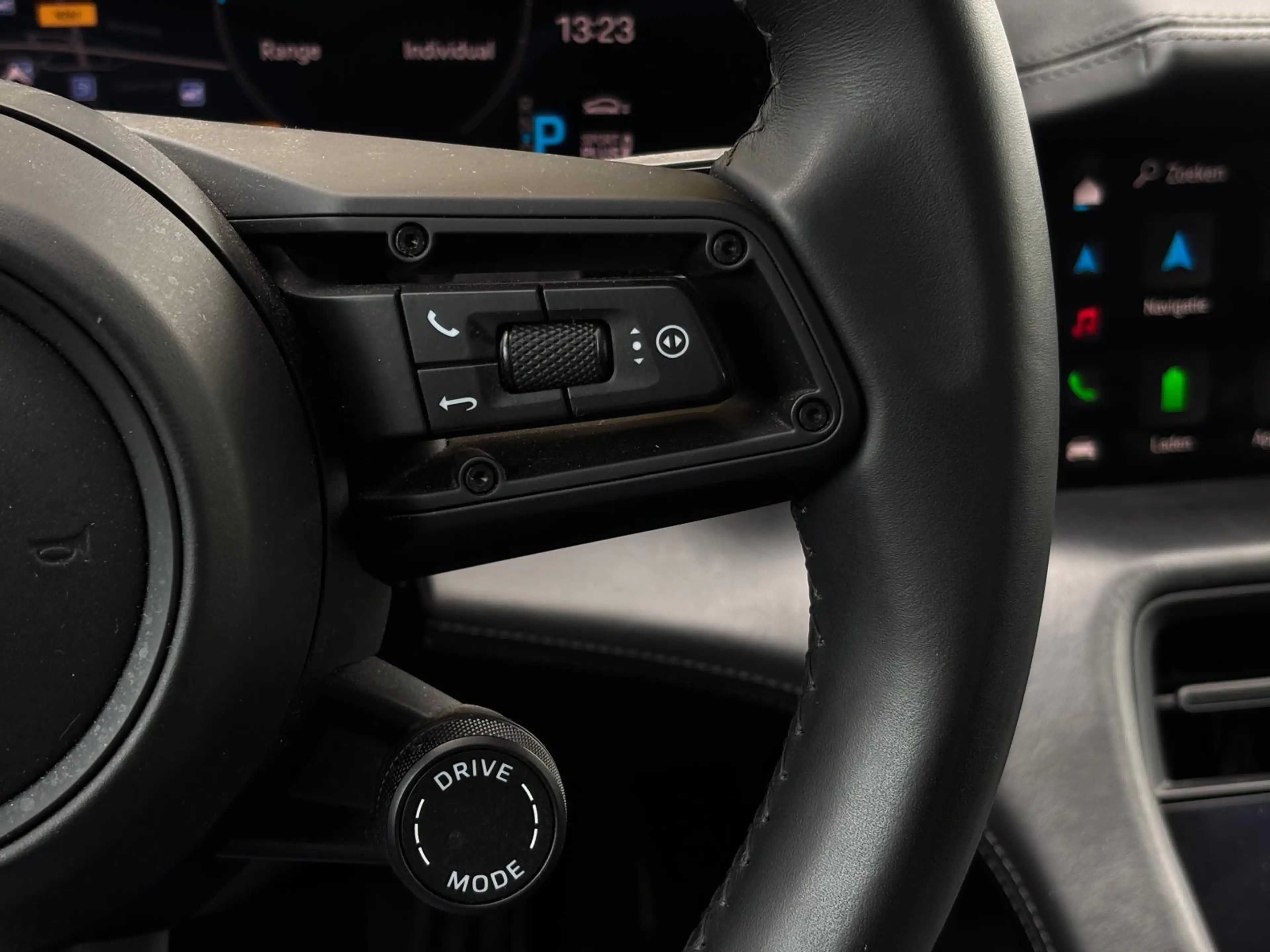 Porsche Taycan Turbo 93 kWh (Goed OndH, Panorama, Passagier Displ — photo 22
