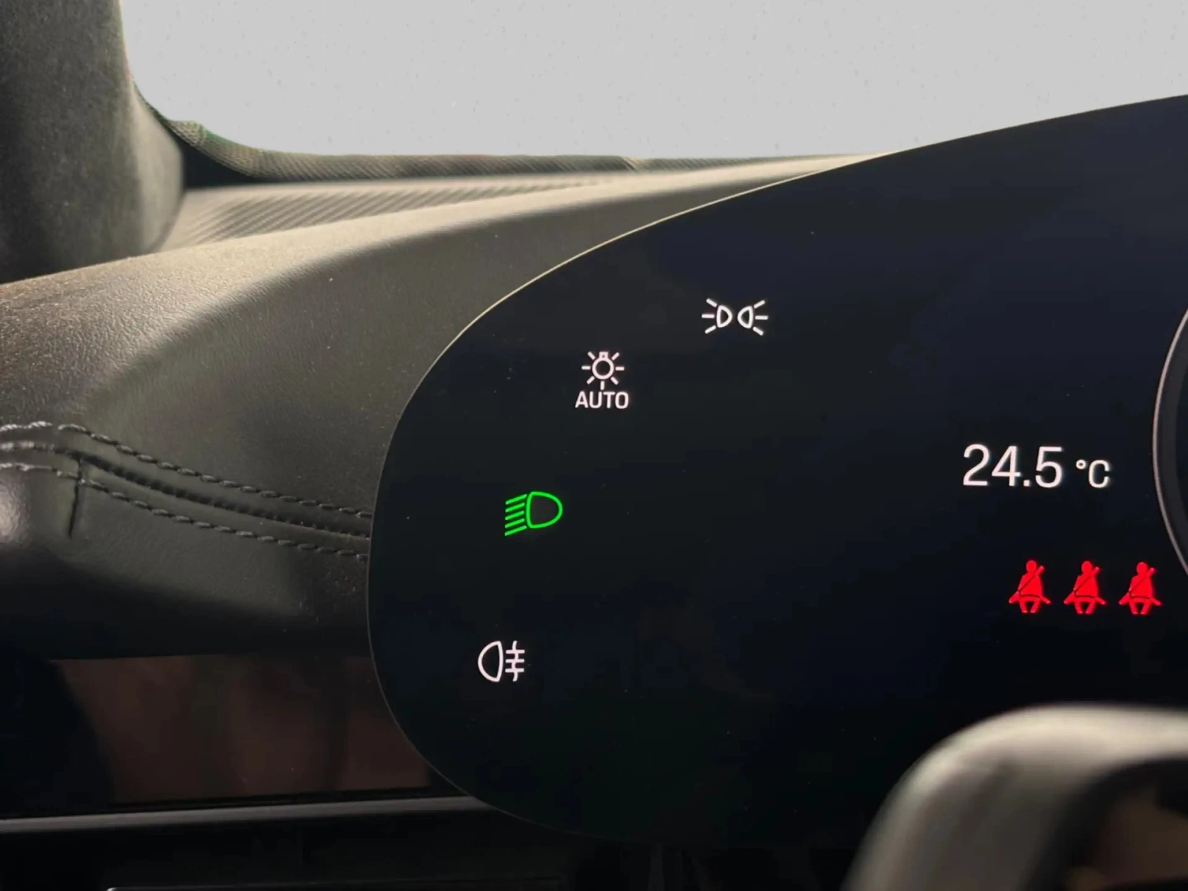 Porsche Taycan Turbo 93 kWh (Goed OndH, Panorama, Passagier Displ — photo 30