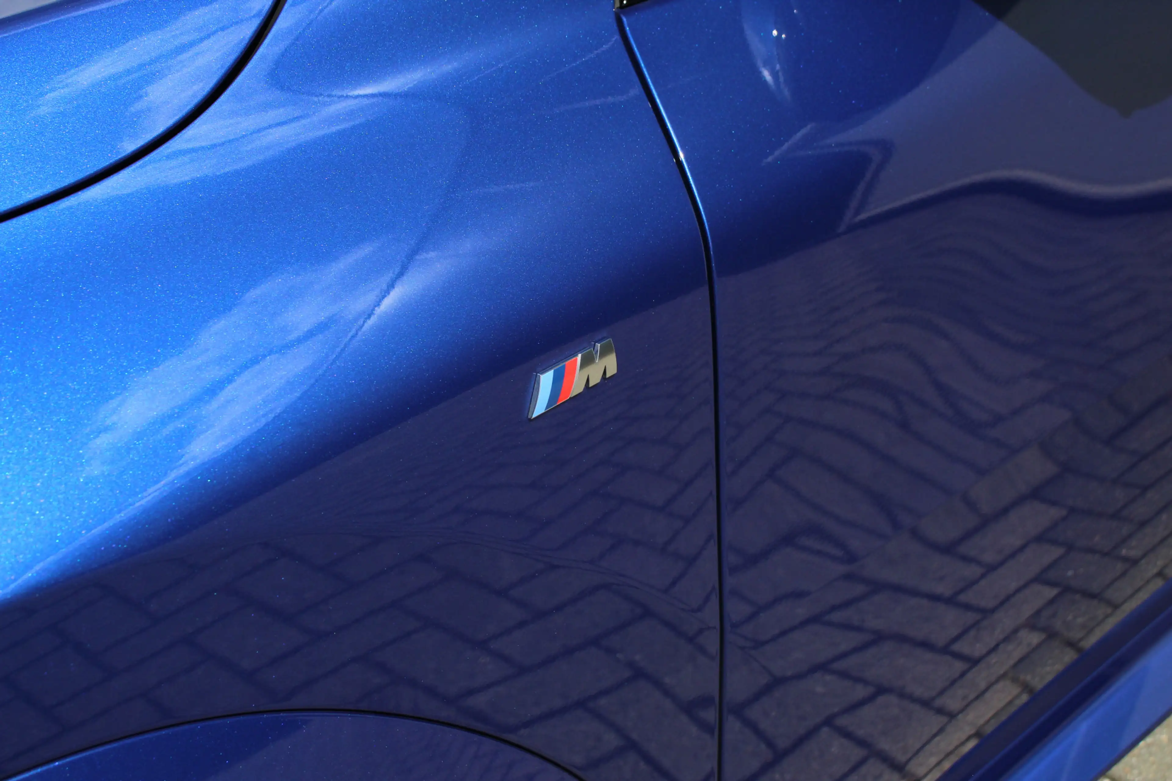 BMW iX2 eDrive20 M Sport / Panoramadak / Trekhaak / Sports — photo 15
