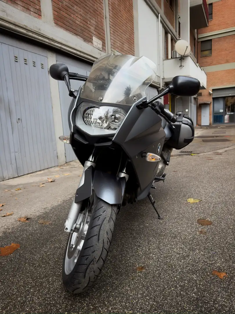 BMW F 800 ST - 2
