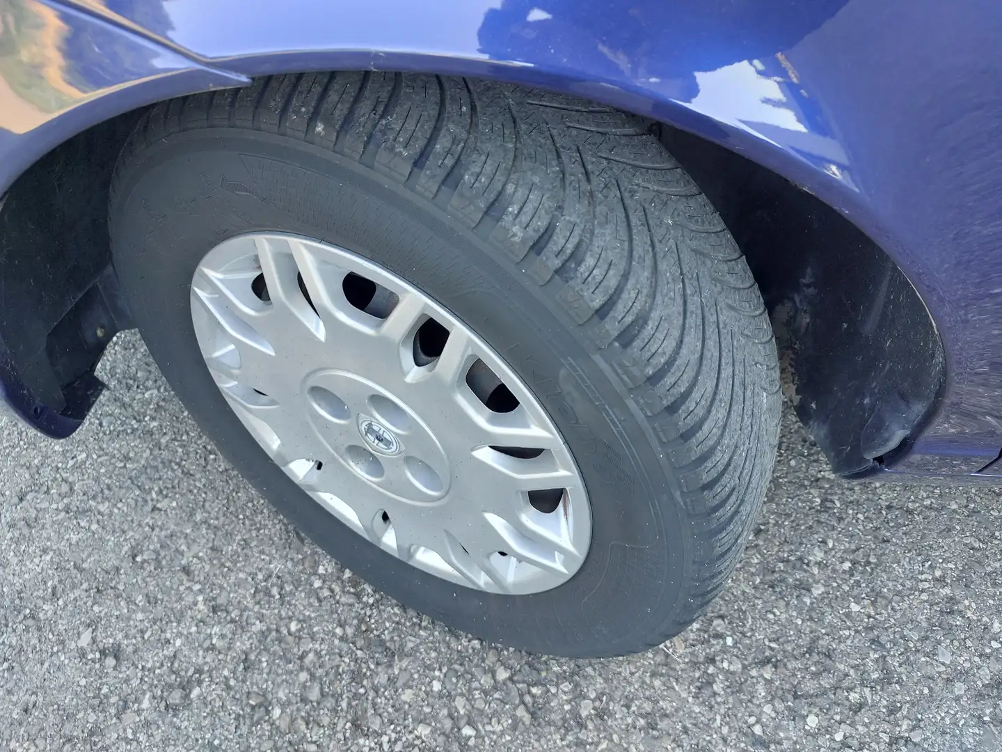 Lancia Ypsilon Ypsilon II 2007 1.2 8v New Oro GPL Bleu - 2