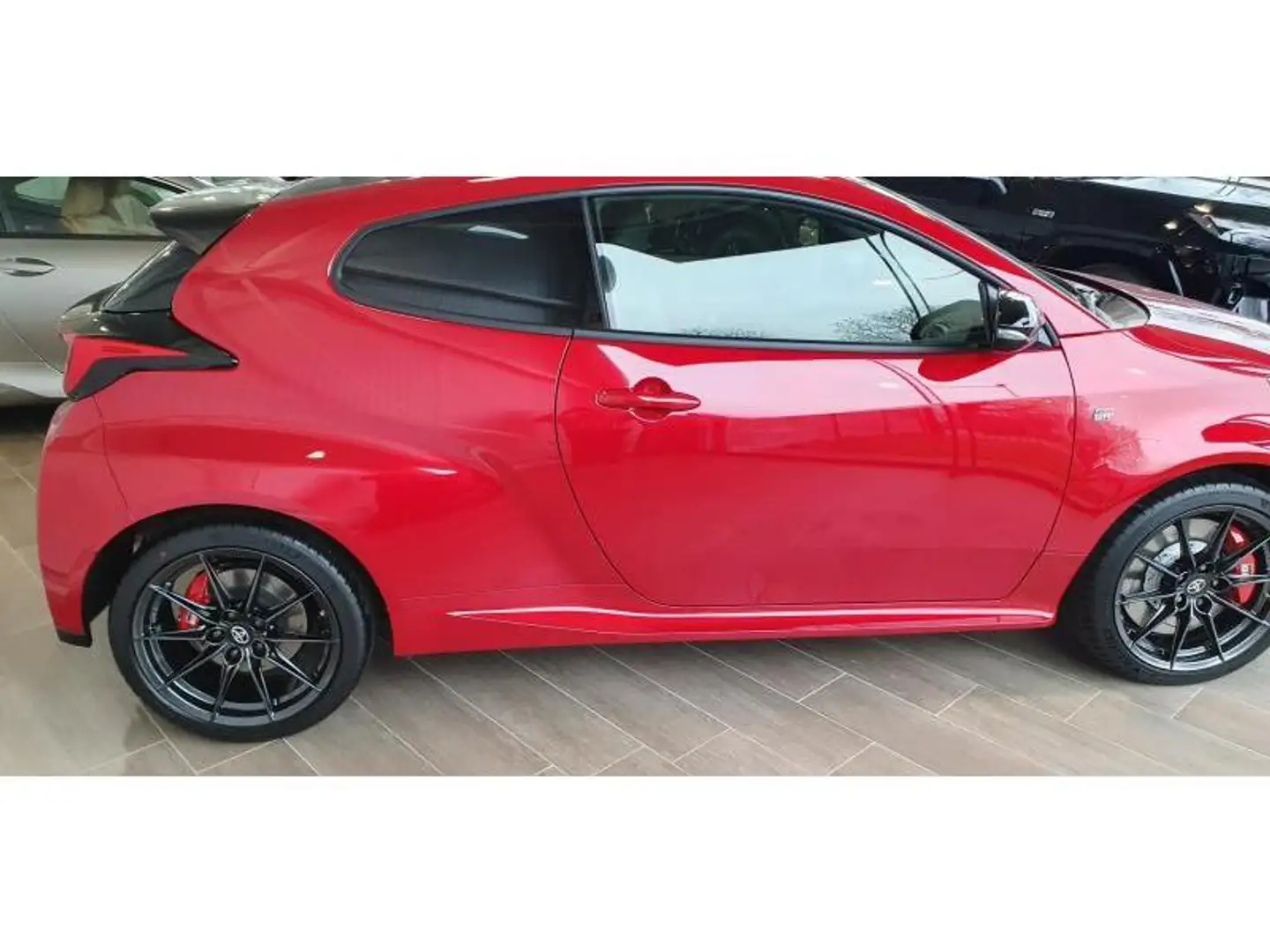 Toyota Yaris GR High Performance!NEW! Red - 2