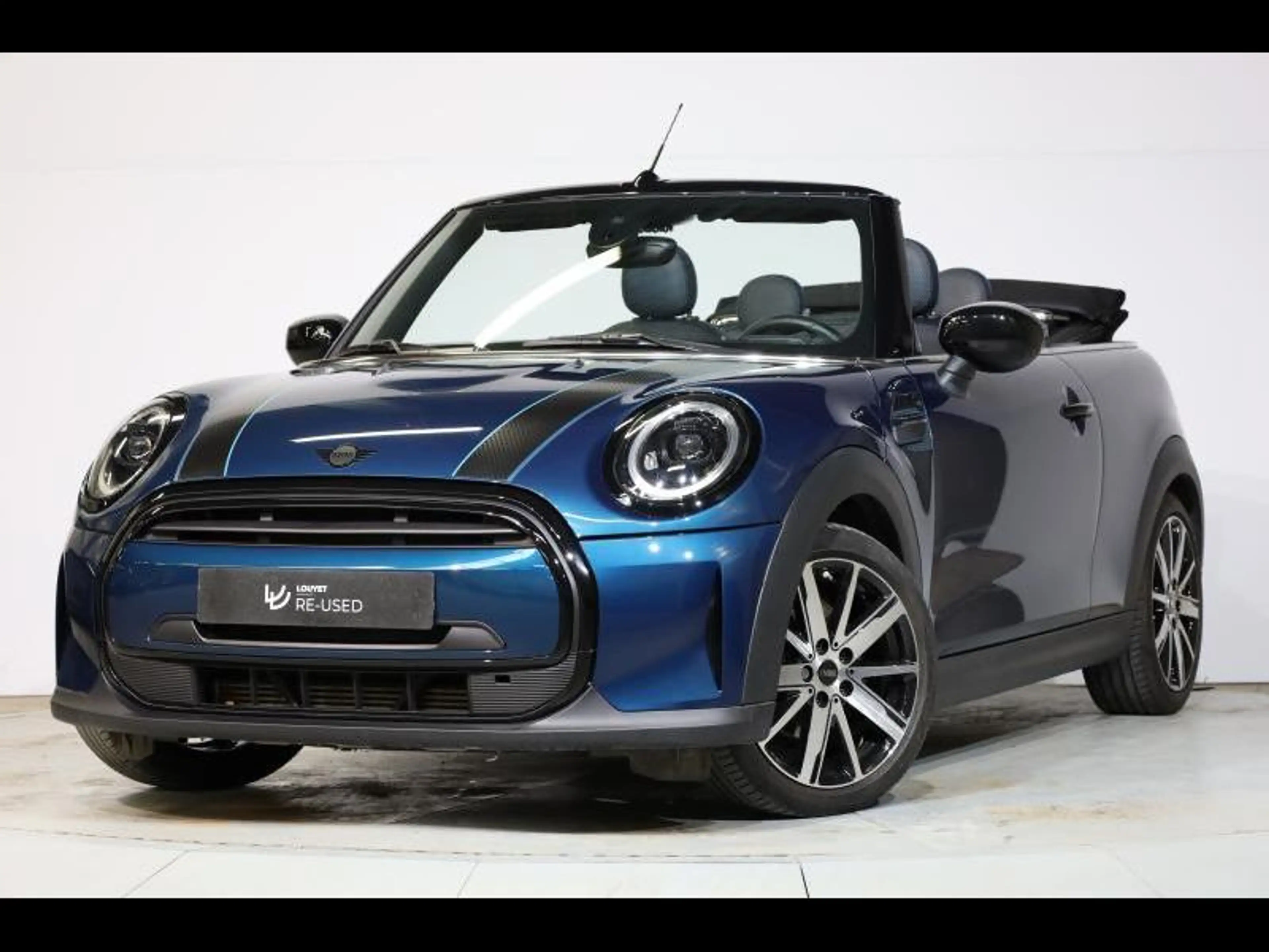 MINI Cooper Cabrio SIDEWALK — photo 2