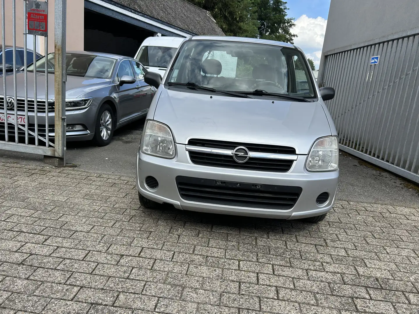 Opel Agila Agila 1.0i XEP 12v Cosmo 12 MOIS DE GARANTIE Gris - 2
