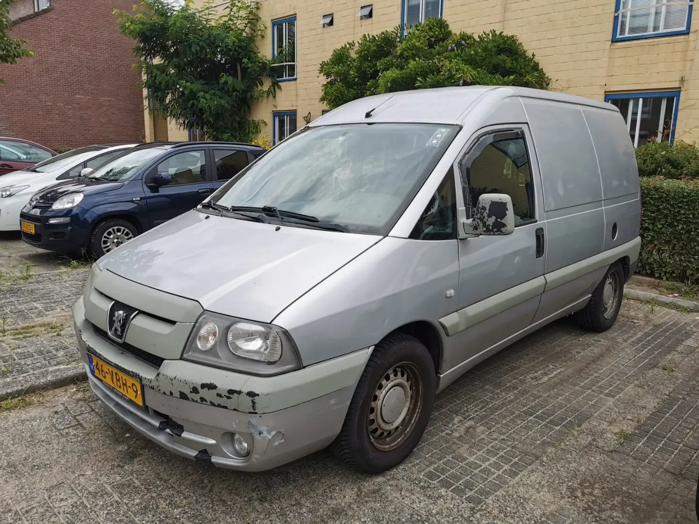 Peugeot Expert Expert 2.0 HDI Avant. Ezüst - 1