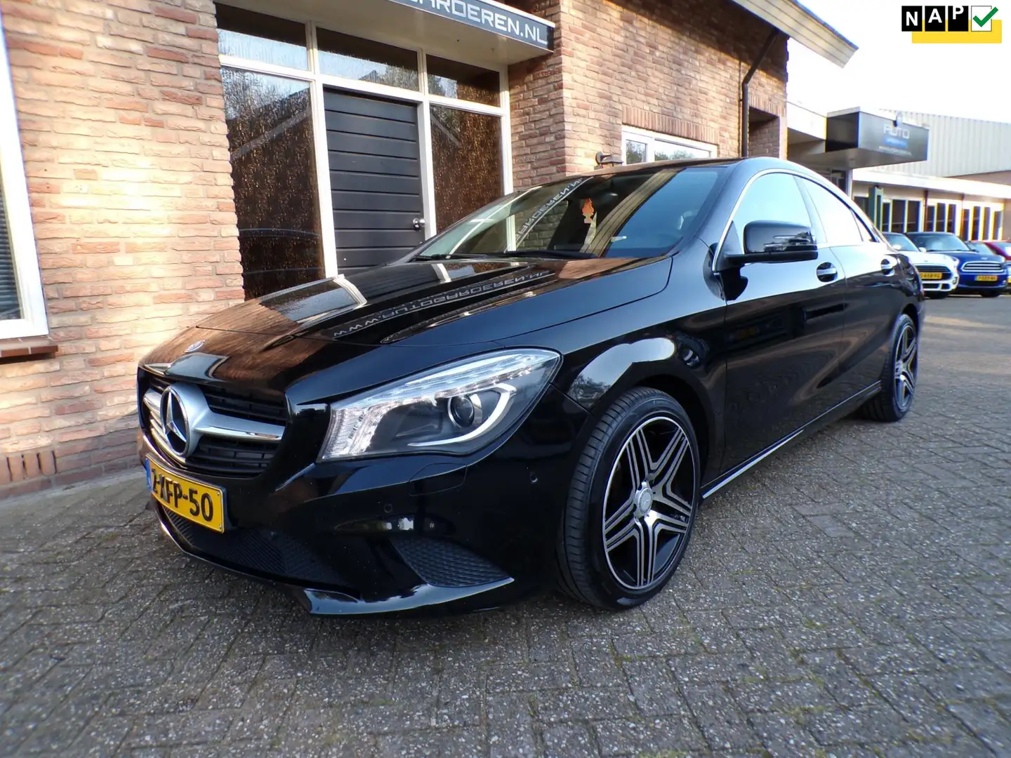 Mercedes-Benz CLA 180 BlueEFF. Ambition leder / Navi Noir - 1