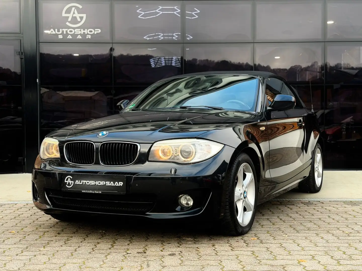 BMW 118 1 Cabrio 118i SHZ/NAVI/LEDER Schwarz - 1