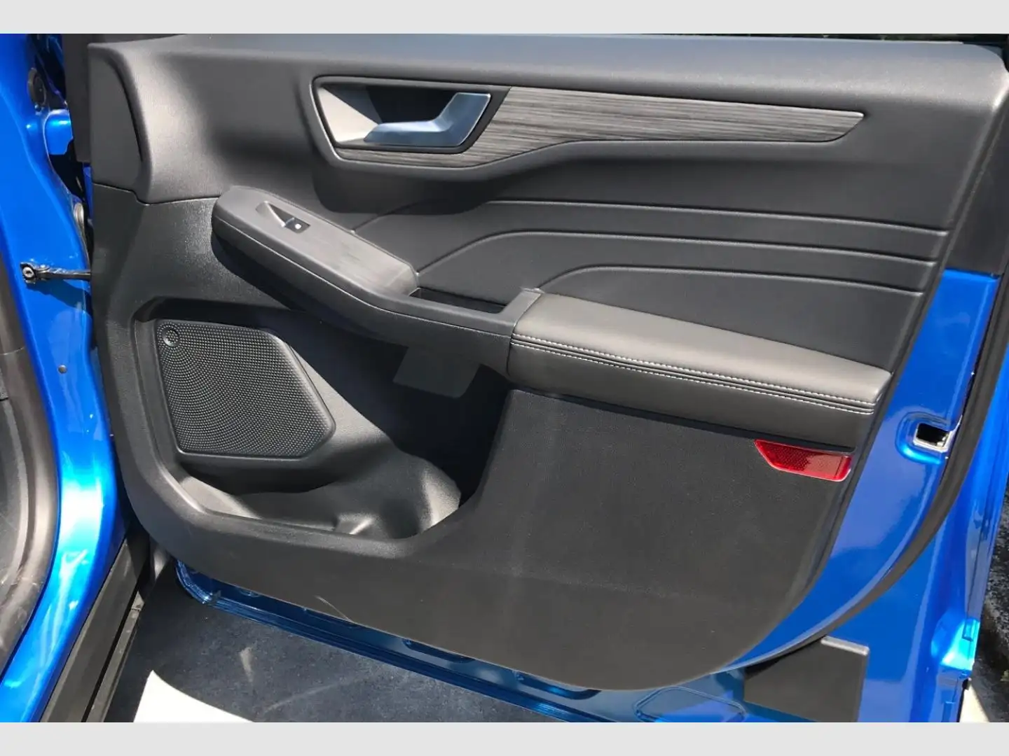 Ford Kuga Active 2.5 Duratec FHEV 140kW Auto Azul - 2