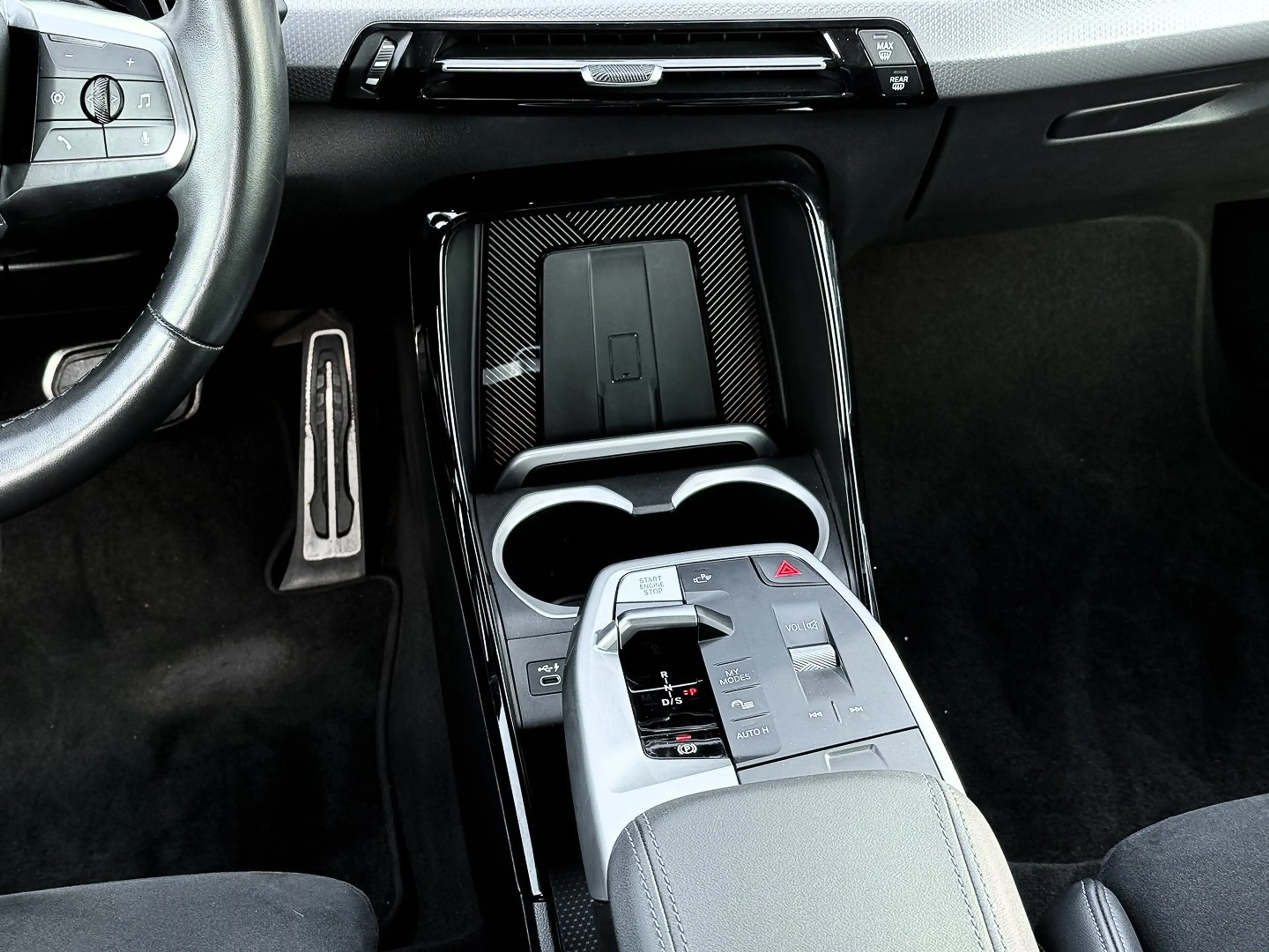 BMW X1 sDrive20i HUD+RFK+NAVI+LED+PDC+V+H — photo 13