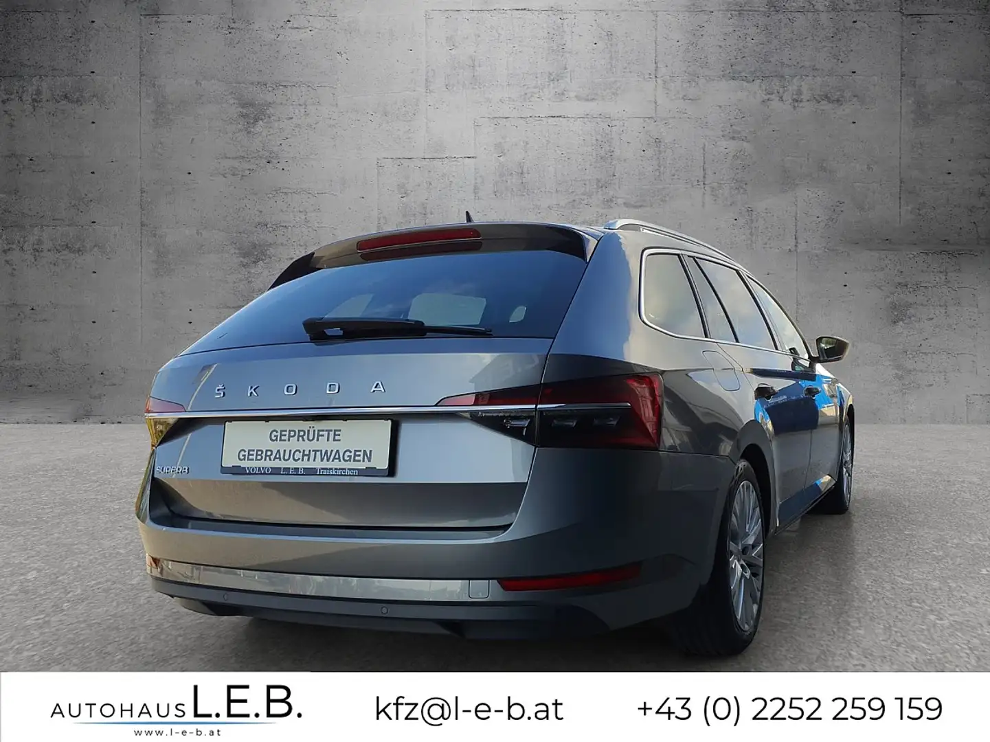 Skoda Superb Kombi 1,5 TSI ACT Style DSG Серебристый - 2