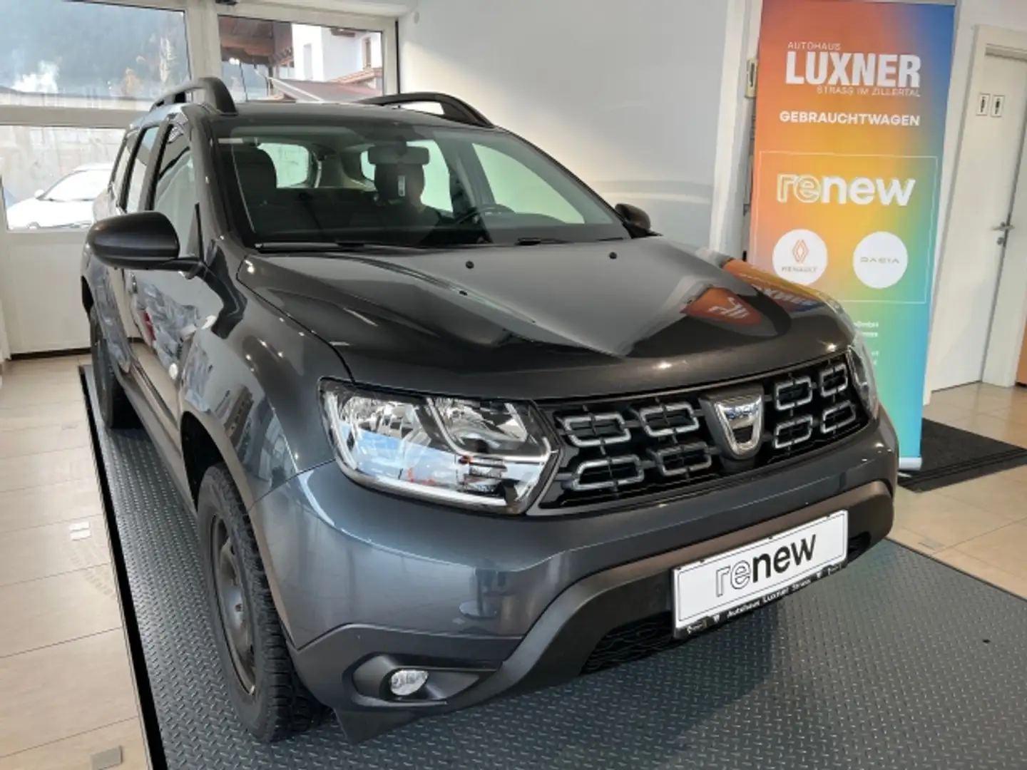 Dacia Duster DusterJubil1,5DCI4x4 Grau - 1