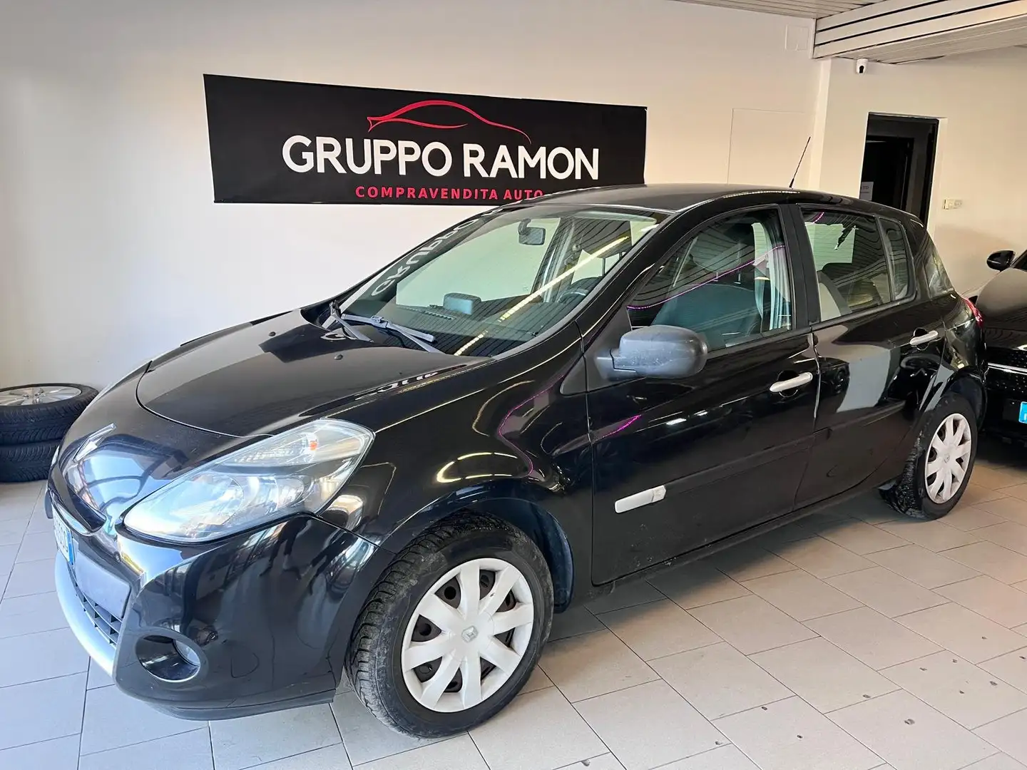 Renault Clio Clio III 2009 5p 1.5 dci Dynamique 75cv Nero - 1