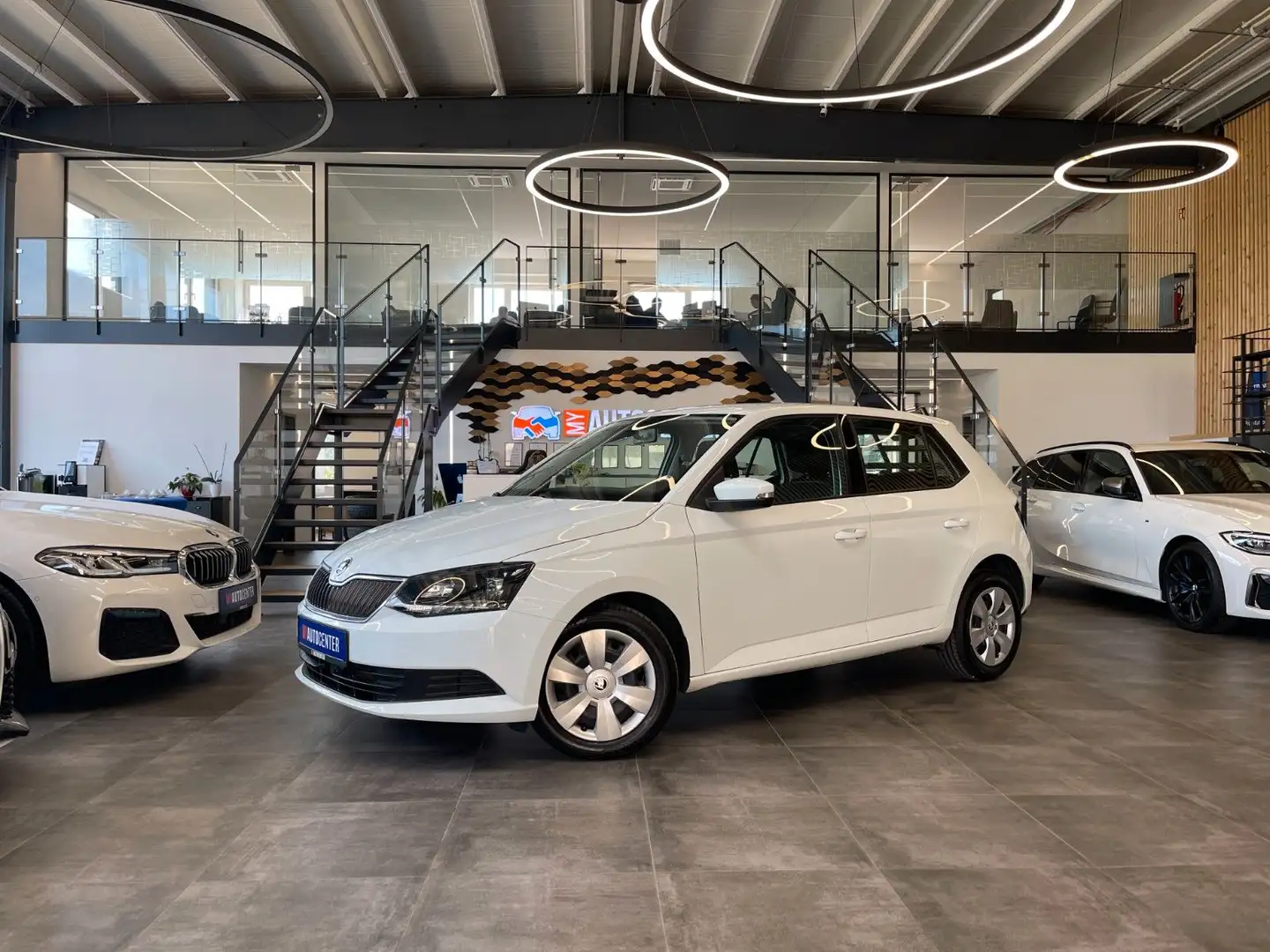 Skoda Fabia Ambition *TEMPOMAT*KLIMA*SZHZ* Weiß - 1
