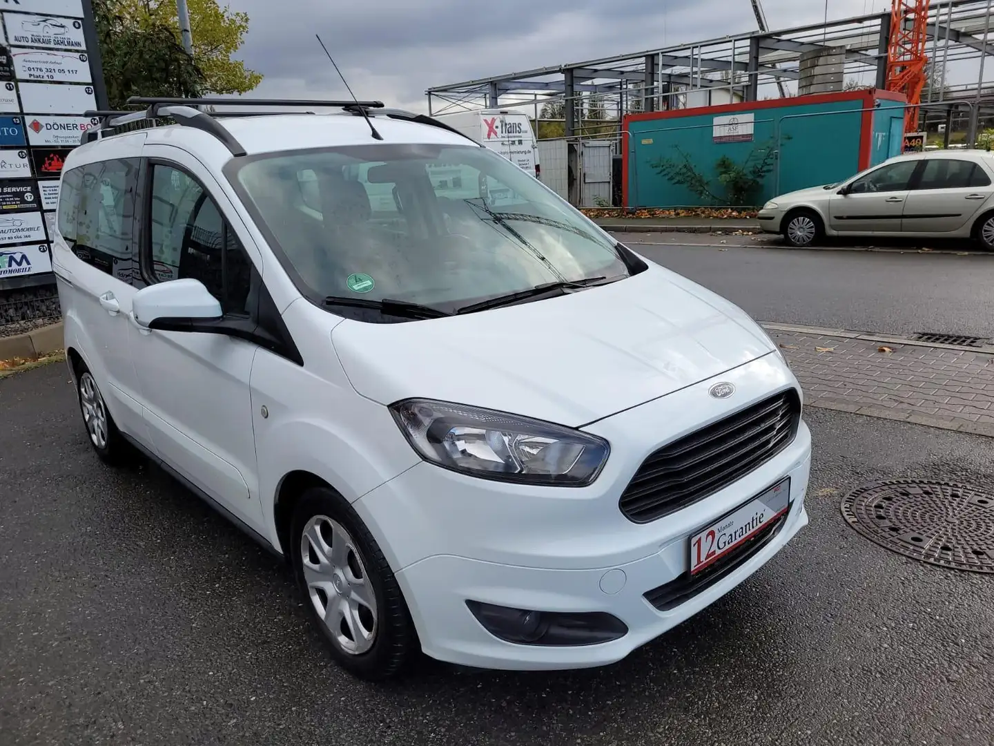 Ford Tourneo 1.Hand/1 Jahr Garantie/TÜV NEU 55 kW (75 PS), S... Weiß - 1