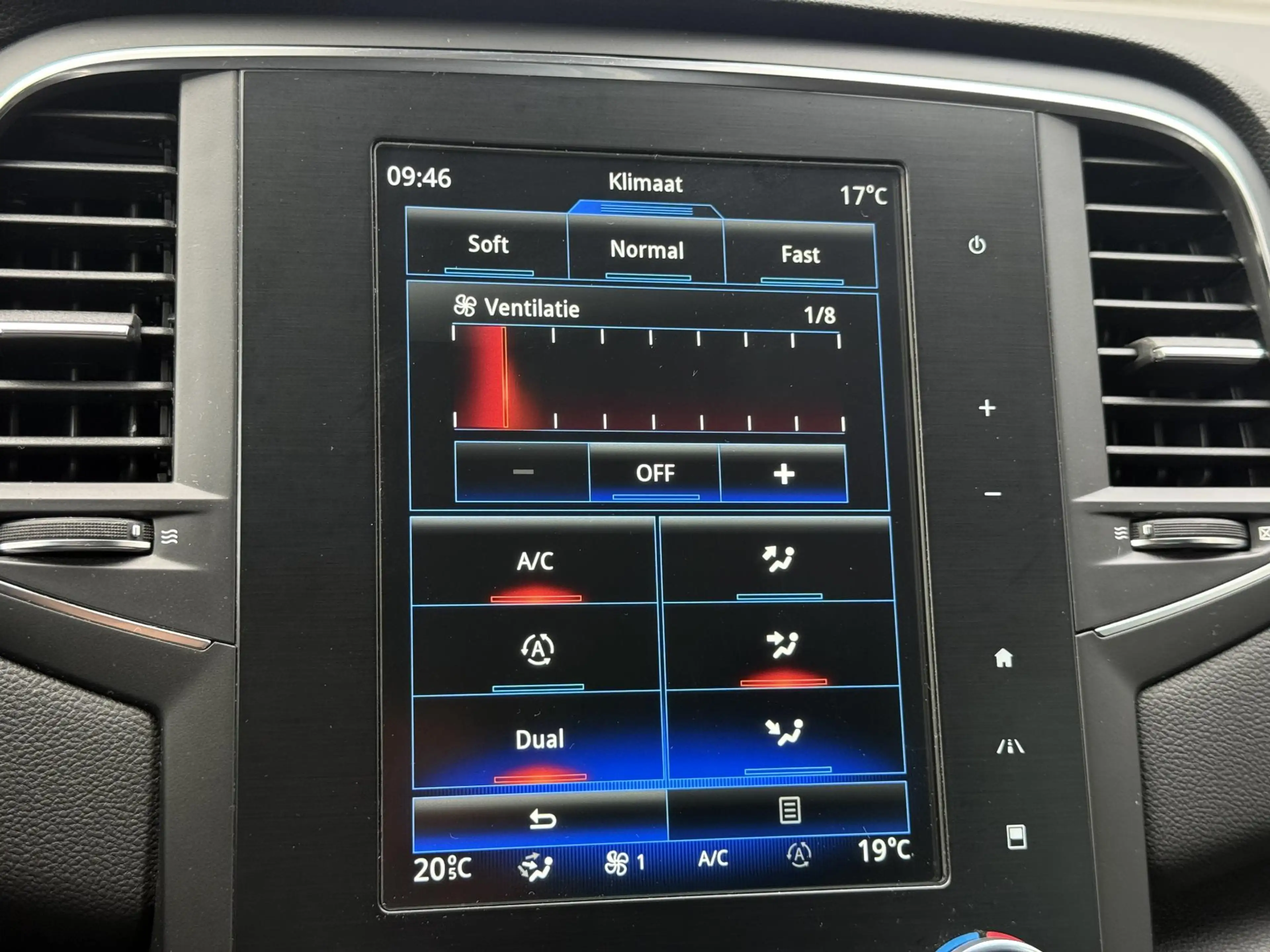 Renault Megane Estate 1.3 TCe Bose 1e Eigenaar|Navi|Camera|Trekha — photo 15