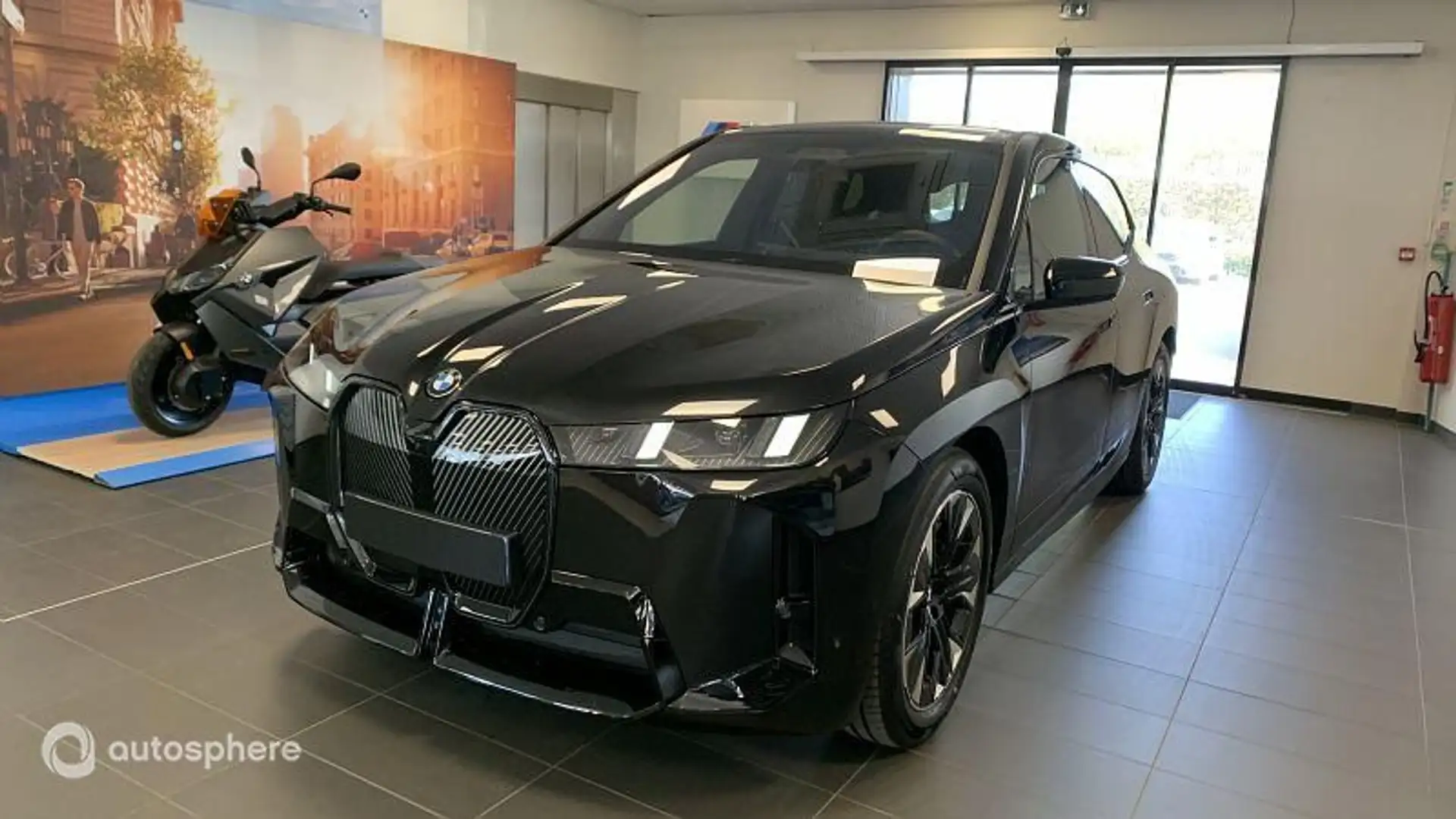 BMW iX xDrive45 408ch M Sport - 1