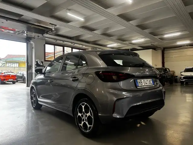 MG MG3 view 9