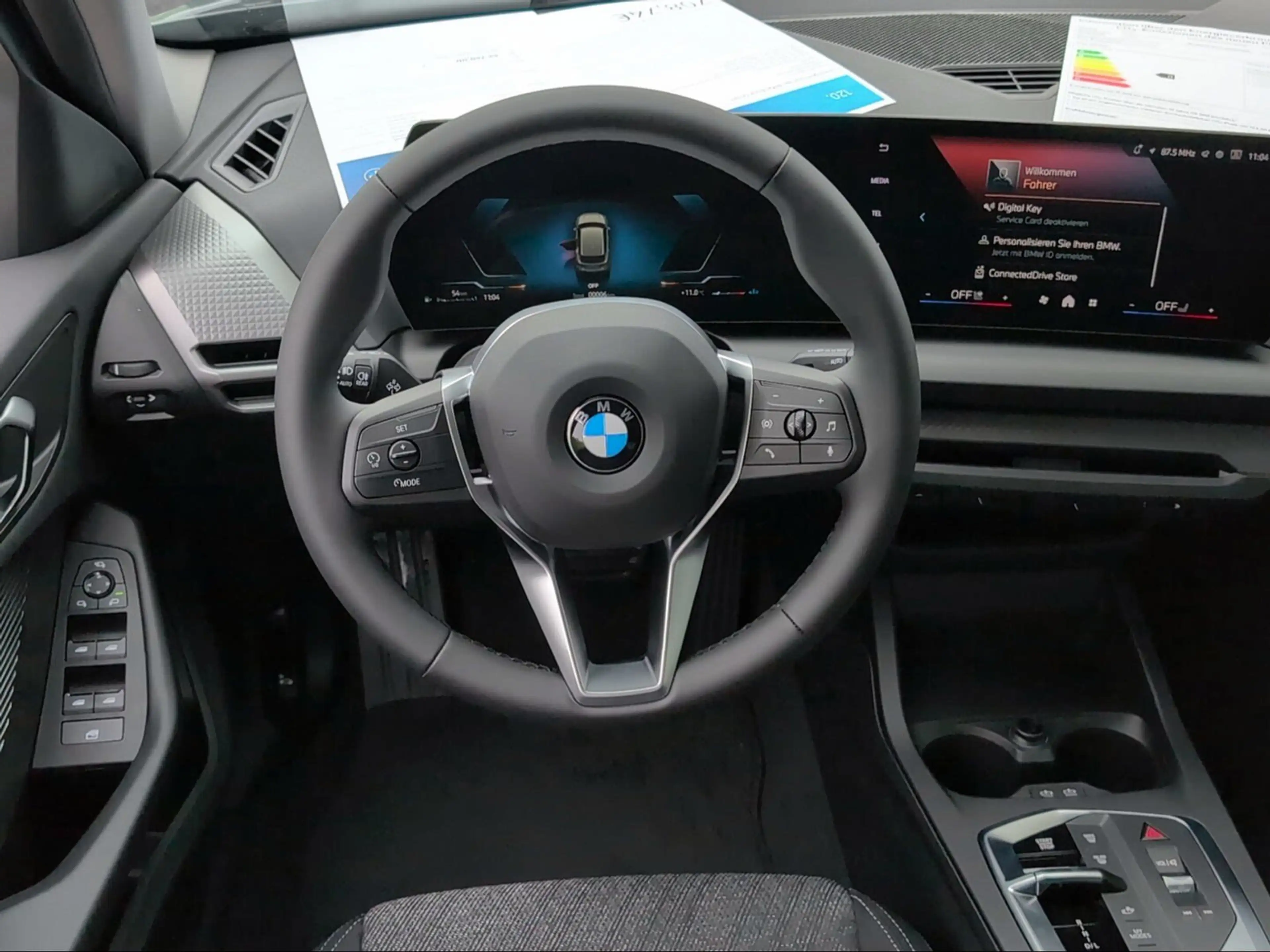BMW 120 / M-Design / 5-türig — photo 8