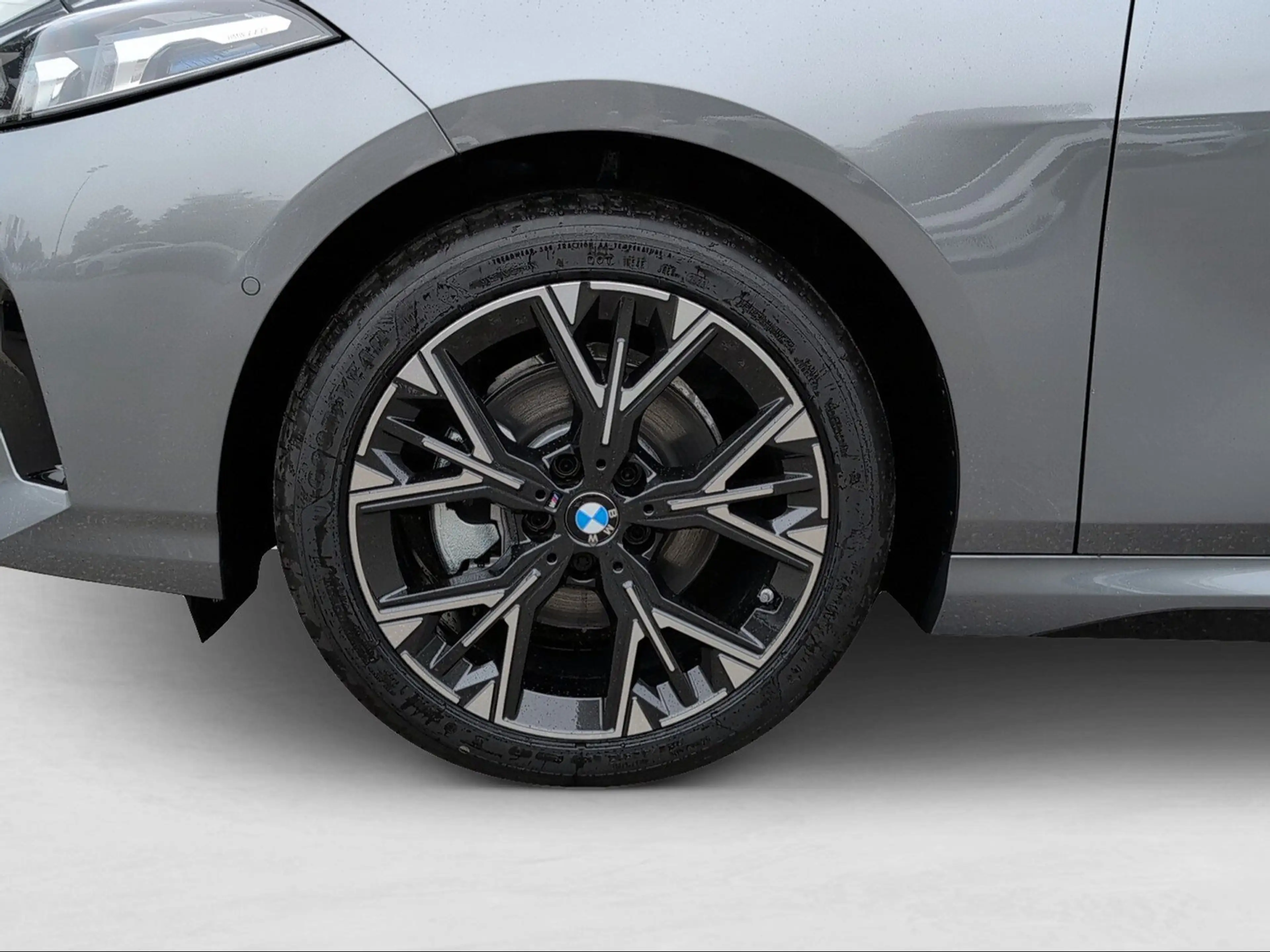 BMW 120 / M-Design / 5-türig — photo 4