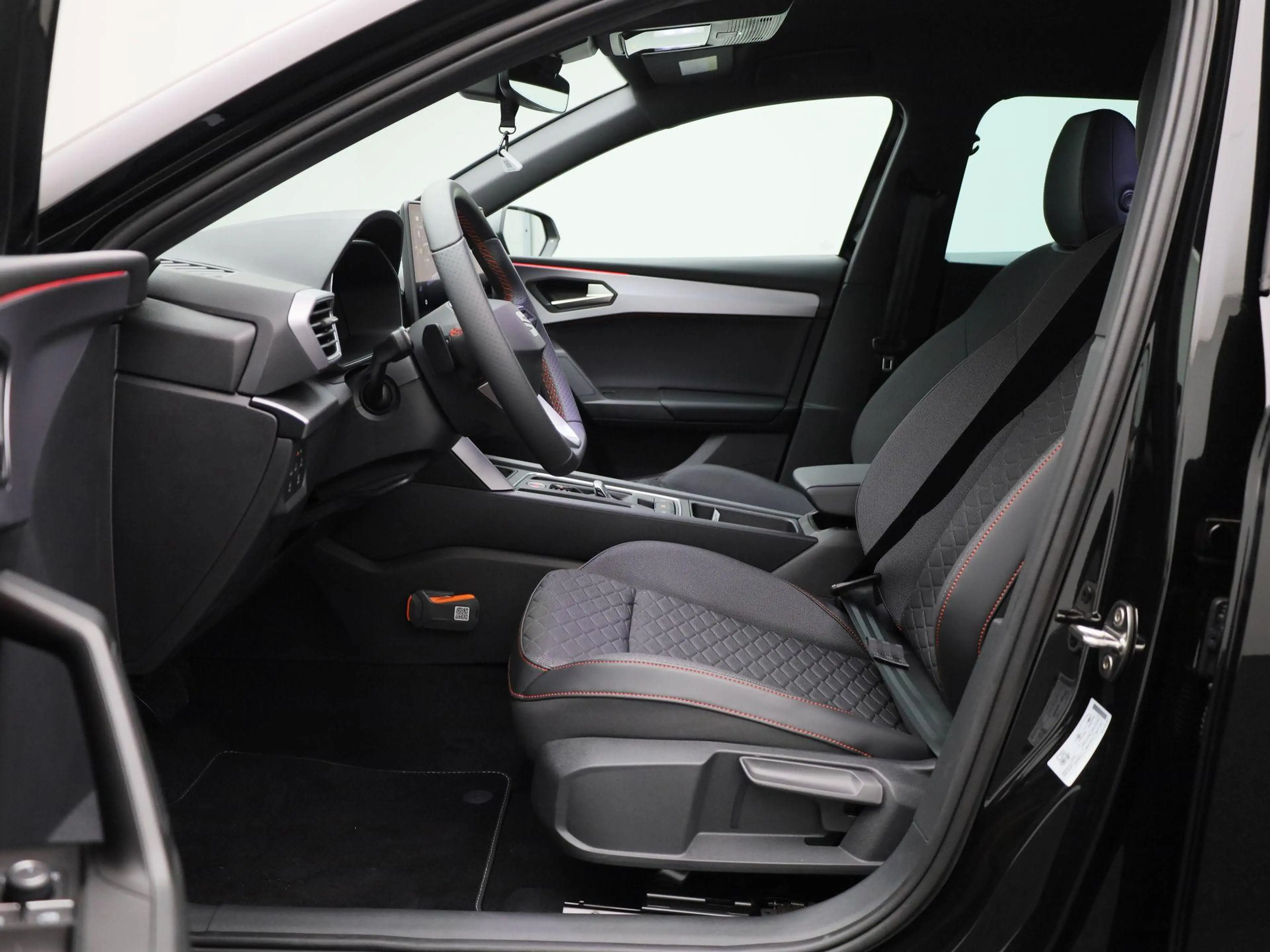 SEAT Leon e-Hybrid Sportstourer 1.5 TSI FR Business 204 PK | Automaat — photo 11