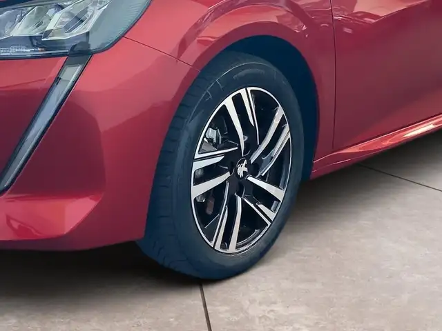 Peugeot 208 view 15