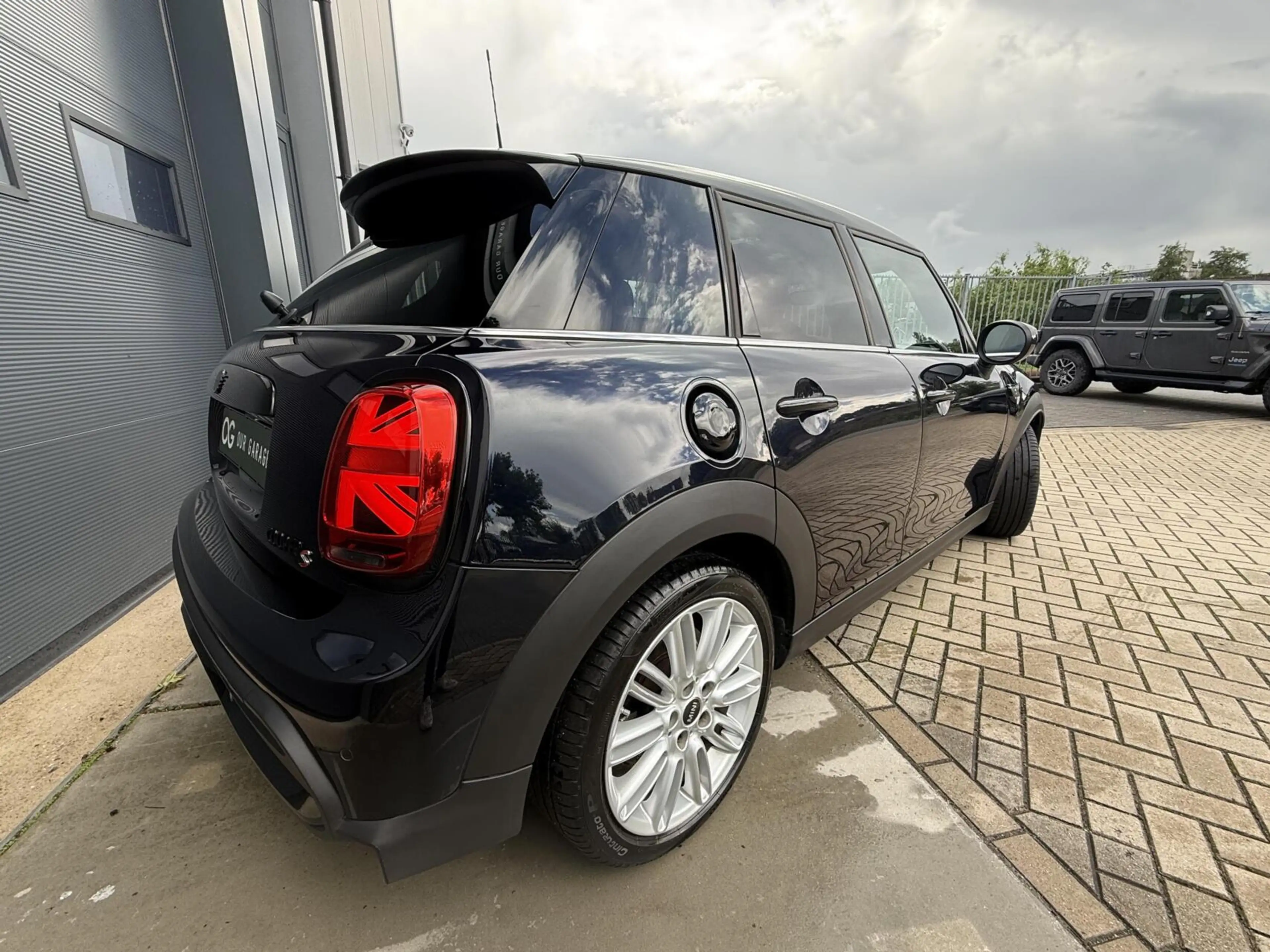 MINI Cooper S 5-Deurs 2.0 Classic|H&K|Pano|Camera|Head up| — photo 14