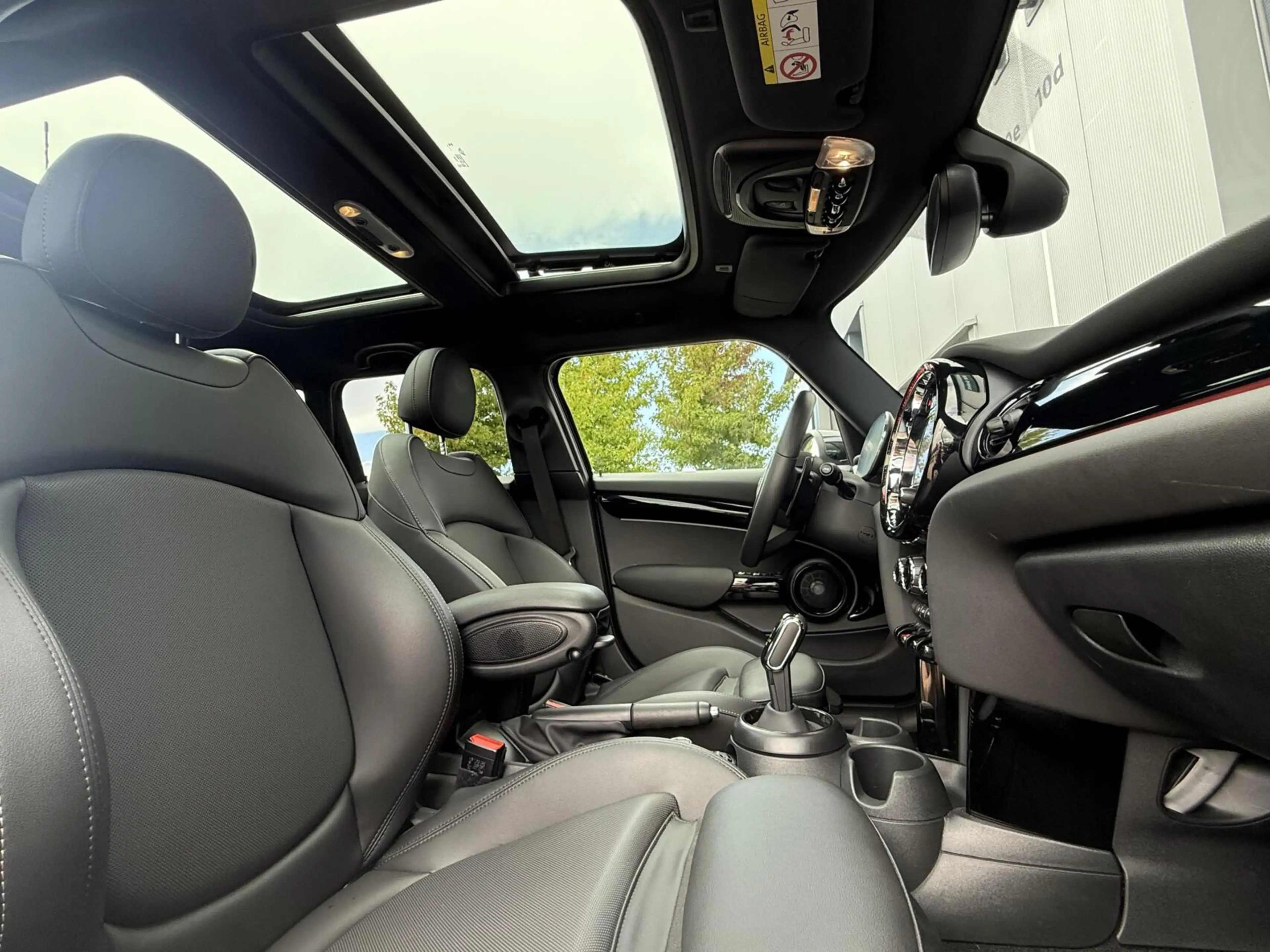 MINI Cooper S 5-Deurs 2.0 Classic|H&K|Pano|Camera|Head up| — photo 8