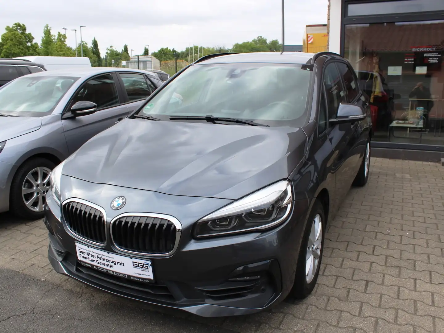 BMW 218 Steptronic Kamera AHK LED Top Grijs - 1
