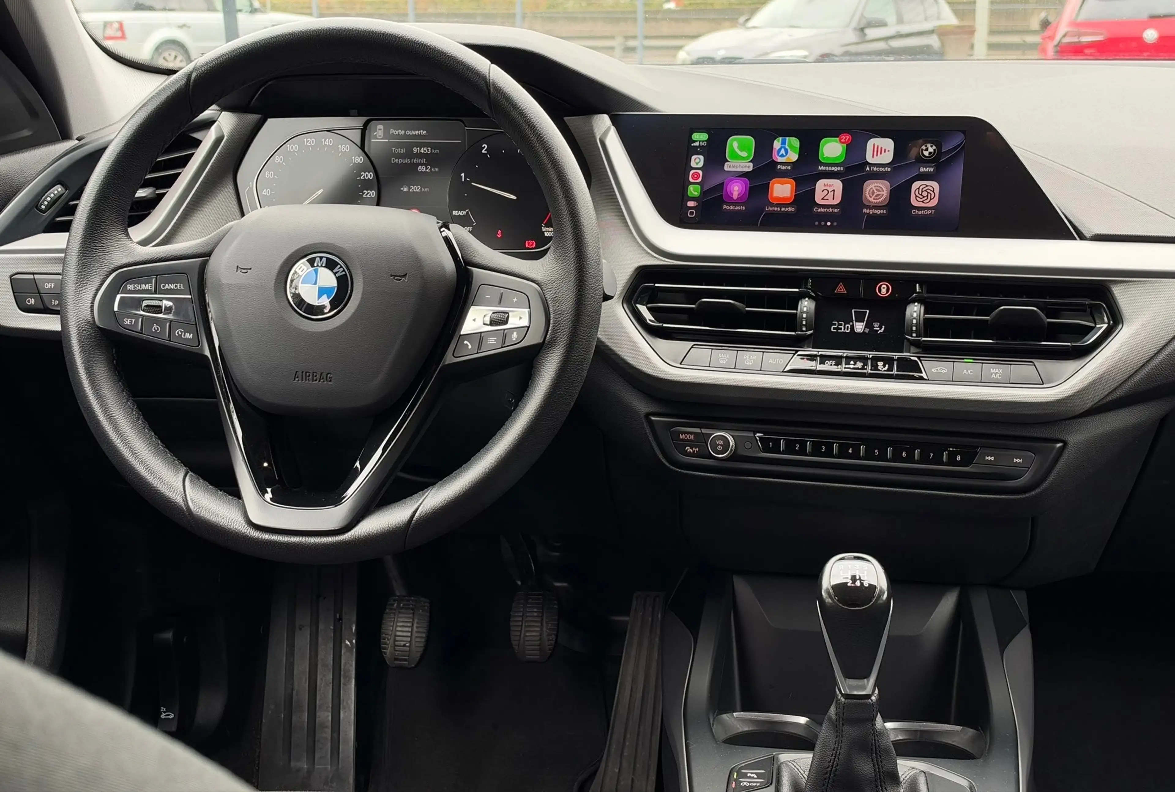 BMW 116 116 d JOY AdBlue (EU6c) — photo 10