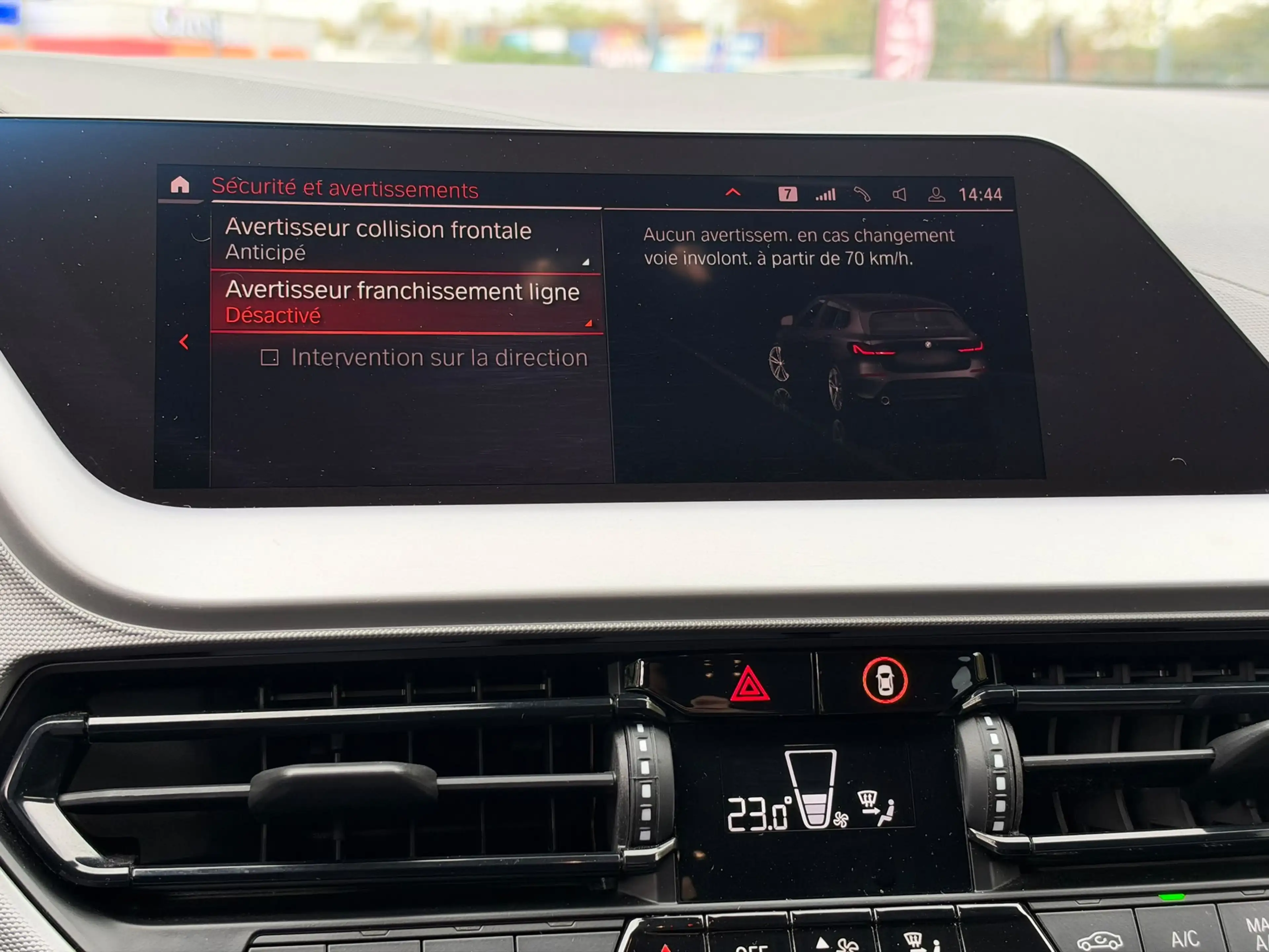 BMW 116 116 d JOY AdBlue (EU6c) — photo 13
