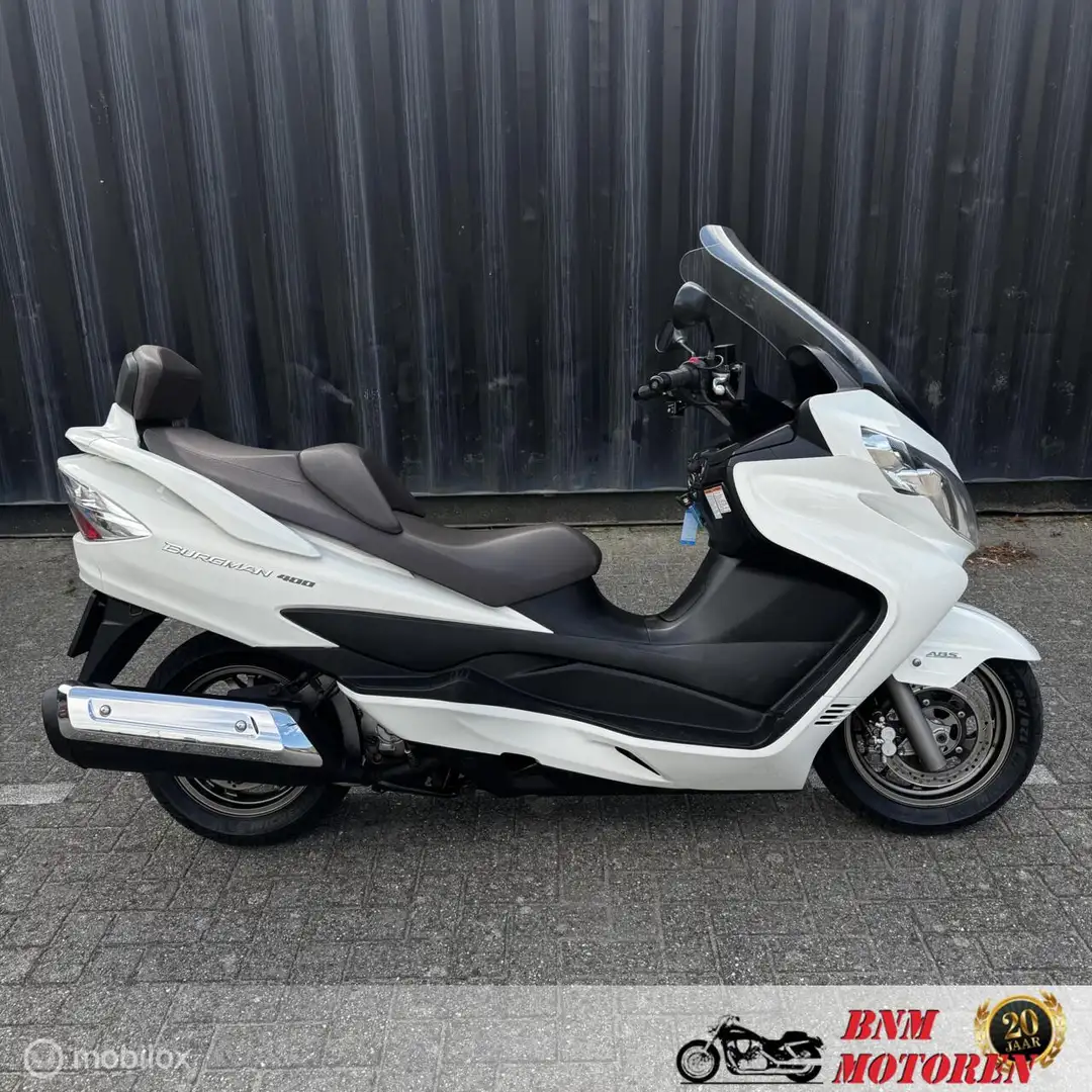 Suzuki AN400A Burgman Wit - 1