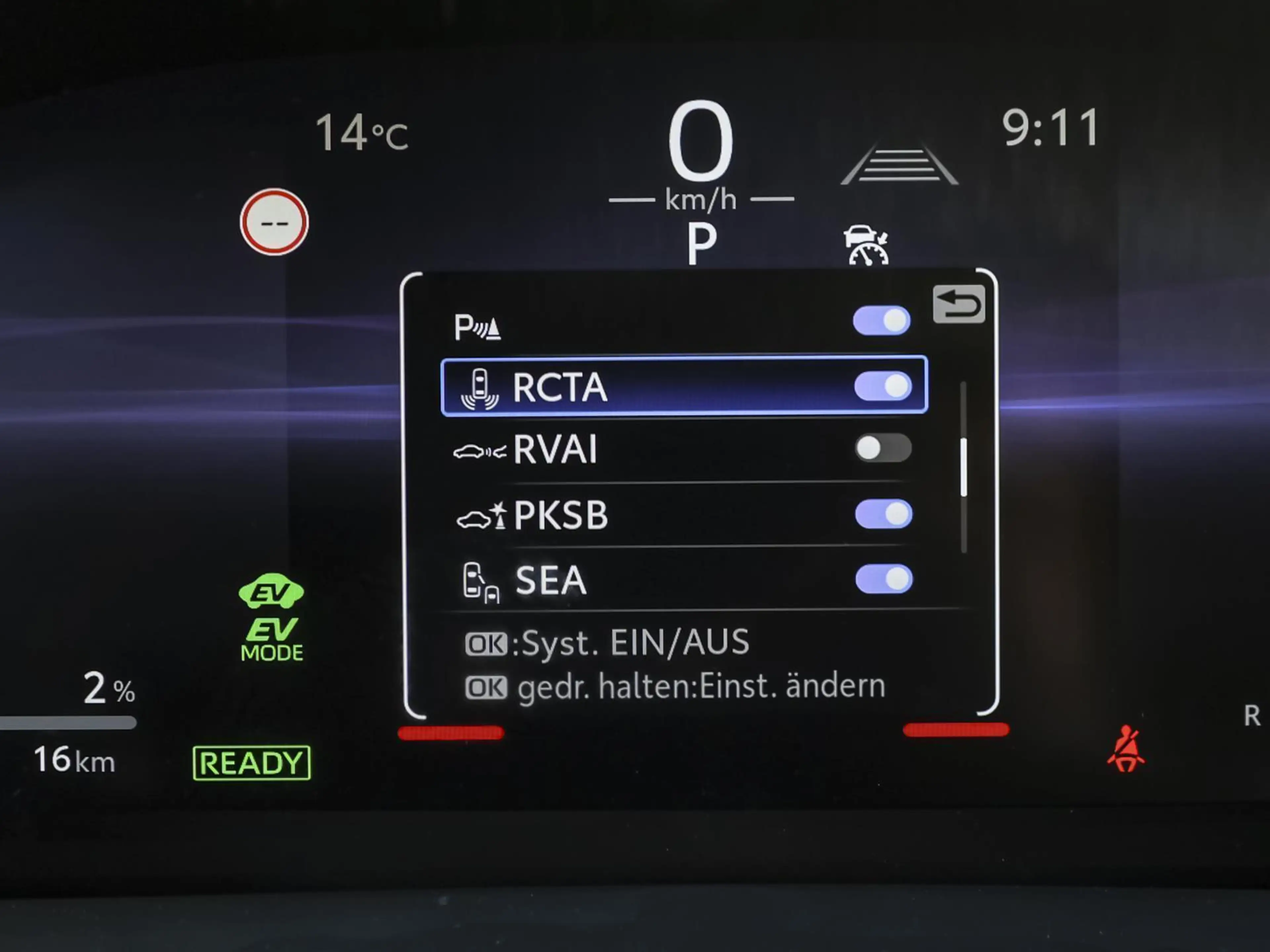 Toyota C-HR 2.0 Plug-in Hybrid Teamplayer Technik Paket — photo 15