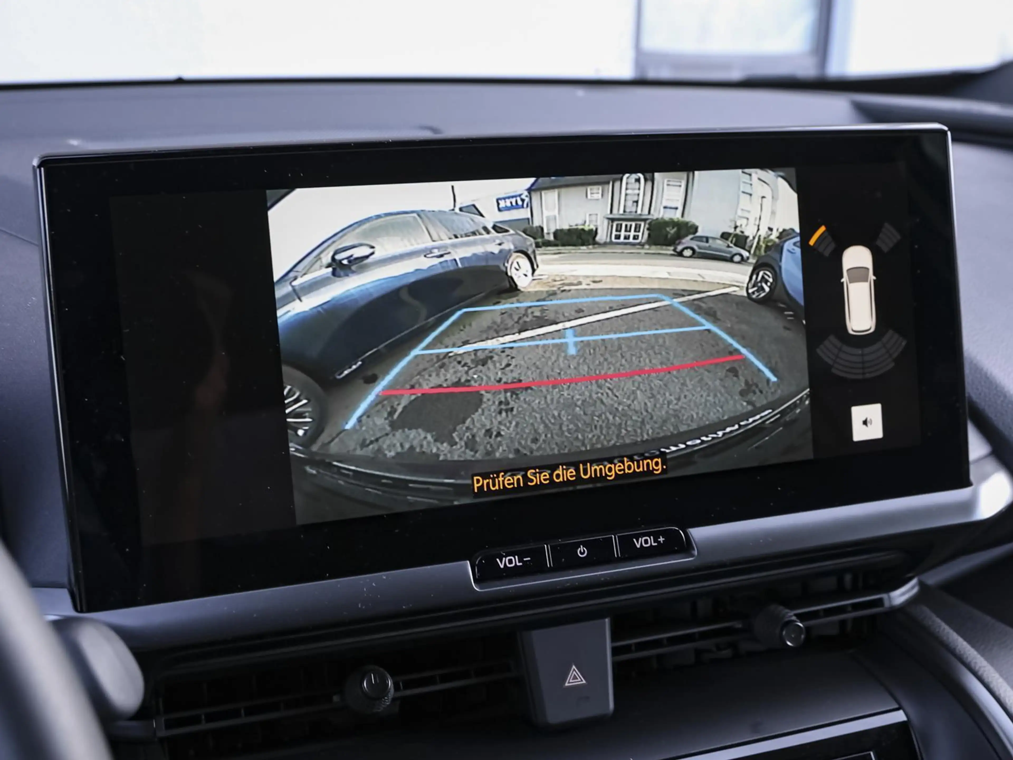 Toyota C-HR 2.0 Plug-in Hybrid Teamplayer Technik Paket — photo 13