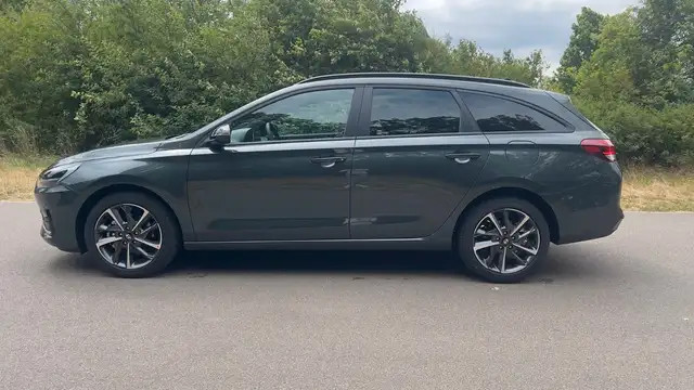 Hyundai I30 view 7