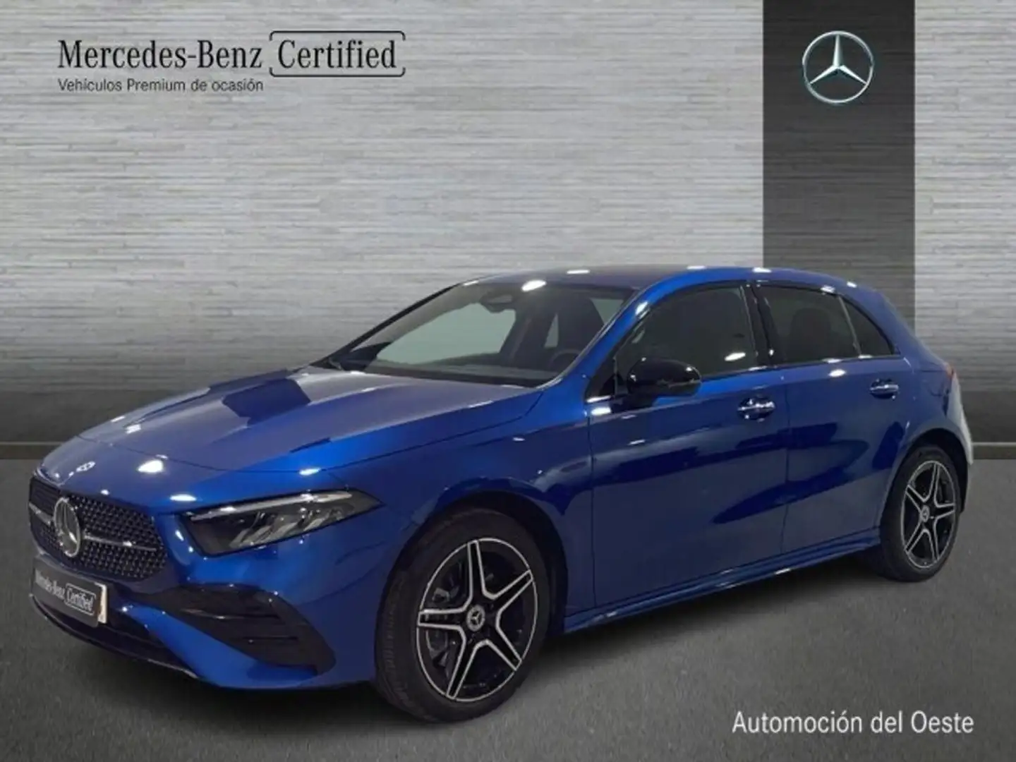 Mercedes-Benz A 250 e compacto[0-804] Blau - 1